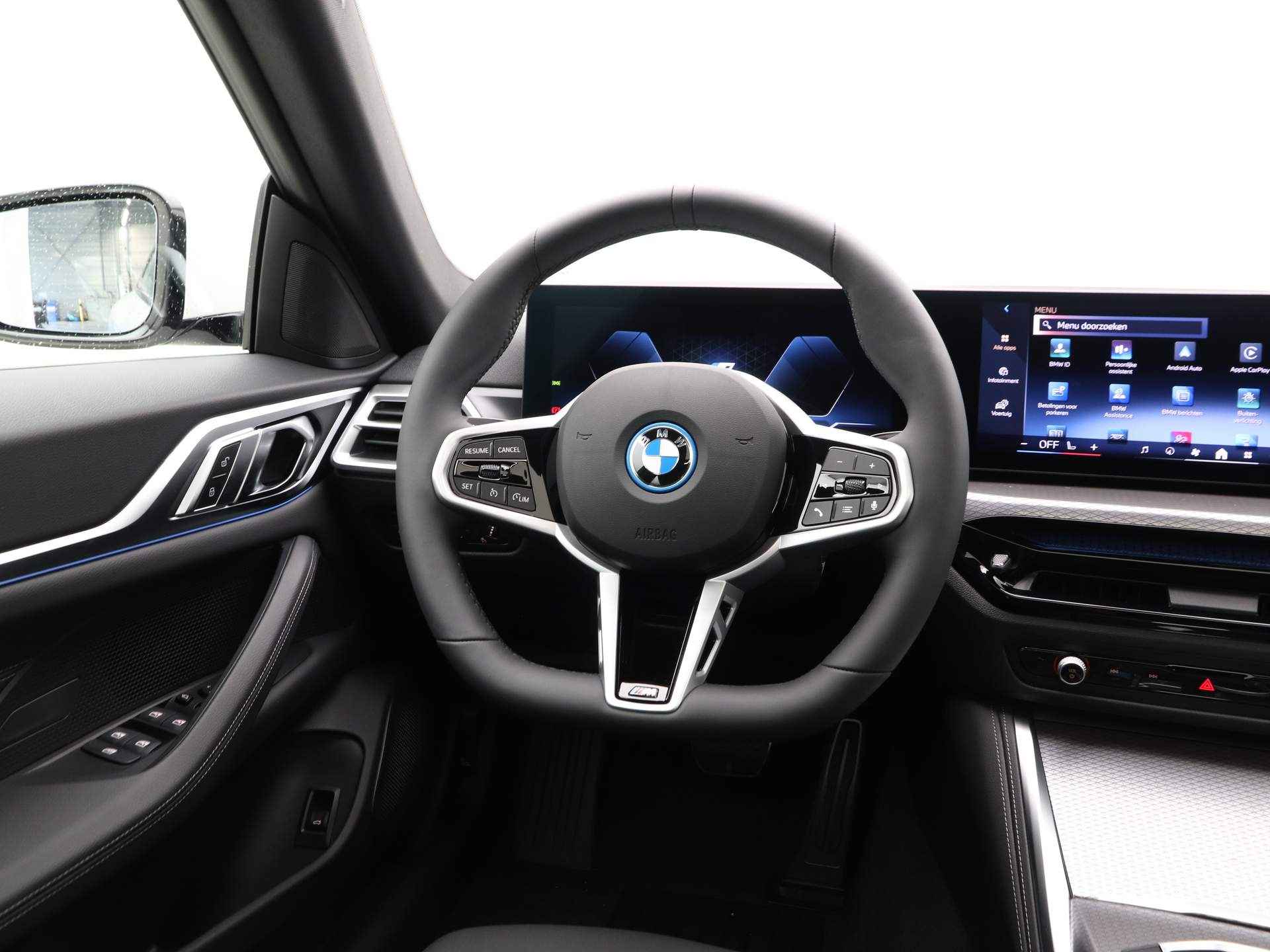 BMW i4 eDrive35 70 kWh - 3/23