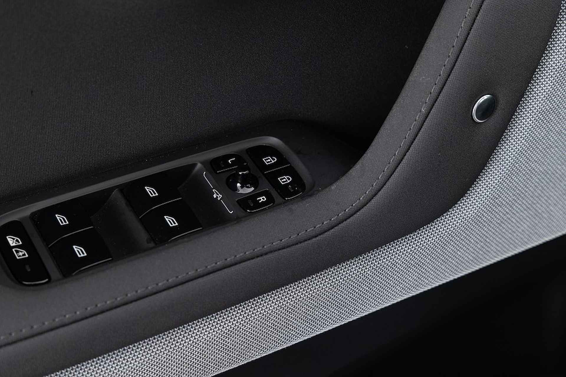 Polestar 2 Single Motor | Longe Range 78kWh | NAVI | ECC | PDC | KEYLESS . - 11/28