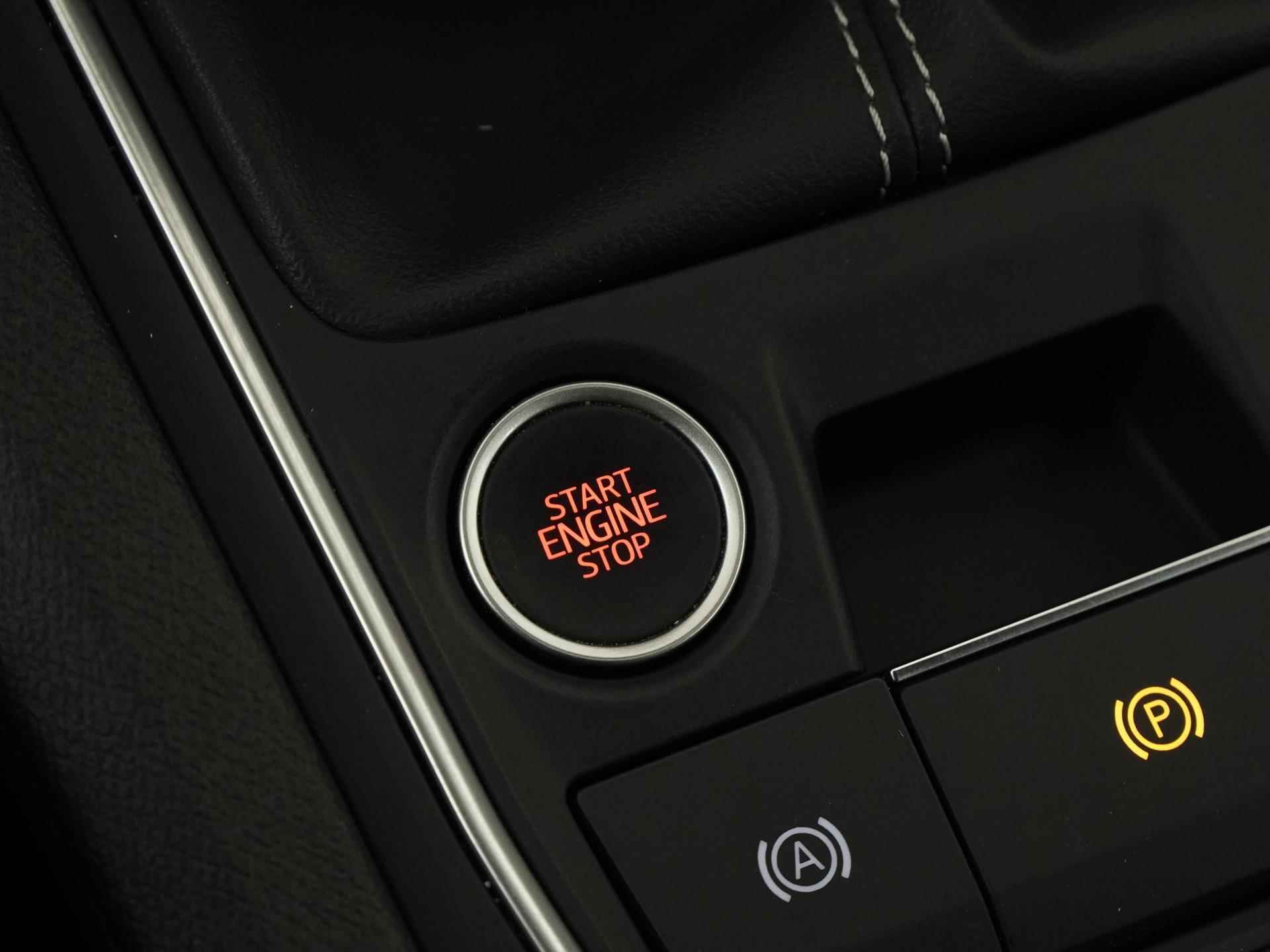 SEAT Leon Sportstourer 1.0 TSI Style | Digital Cockpit | Stoelverwarming | Beats Audio | Zondag Open! - 28/36