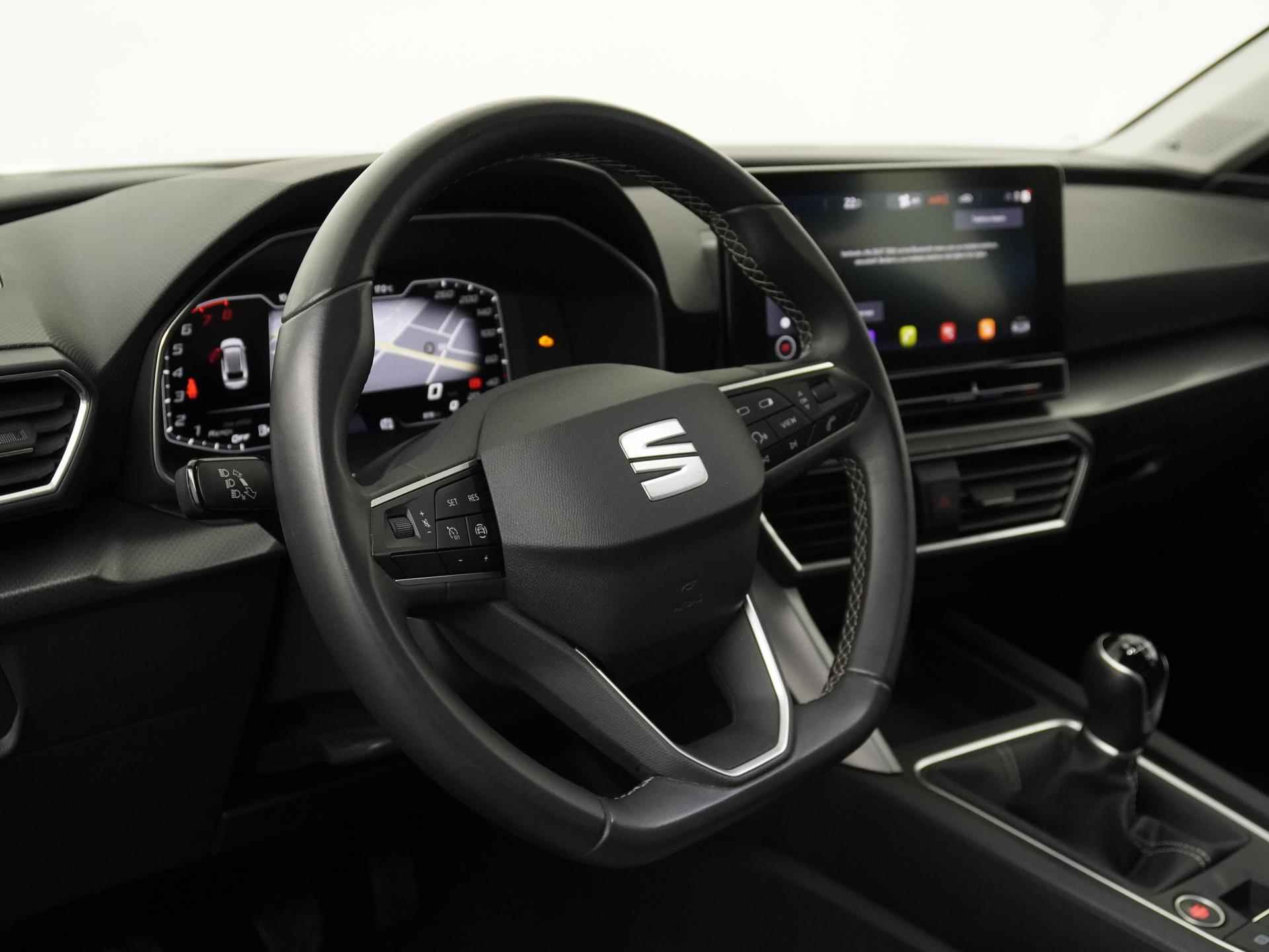 SEAT Leon Sportstourer 1.0 TSI Style | Digital Cockpit | Stoelverwarming | Beats Audio | Zondag Open! - 32/36