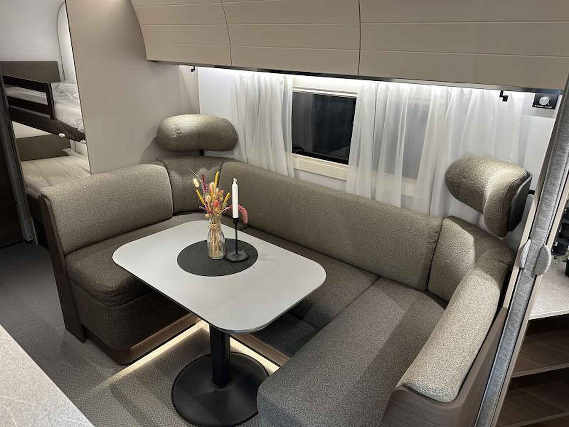 Adria Alpina 663 PT Nieuw - Actie model - 8/19