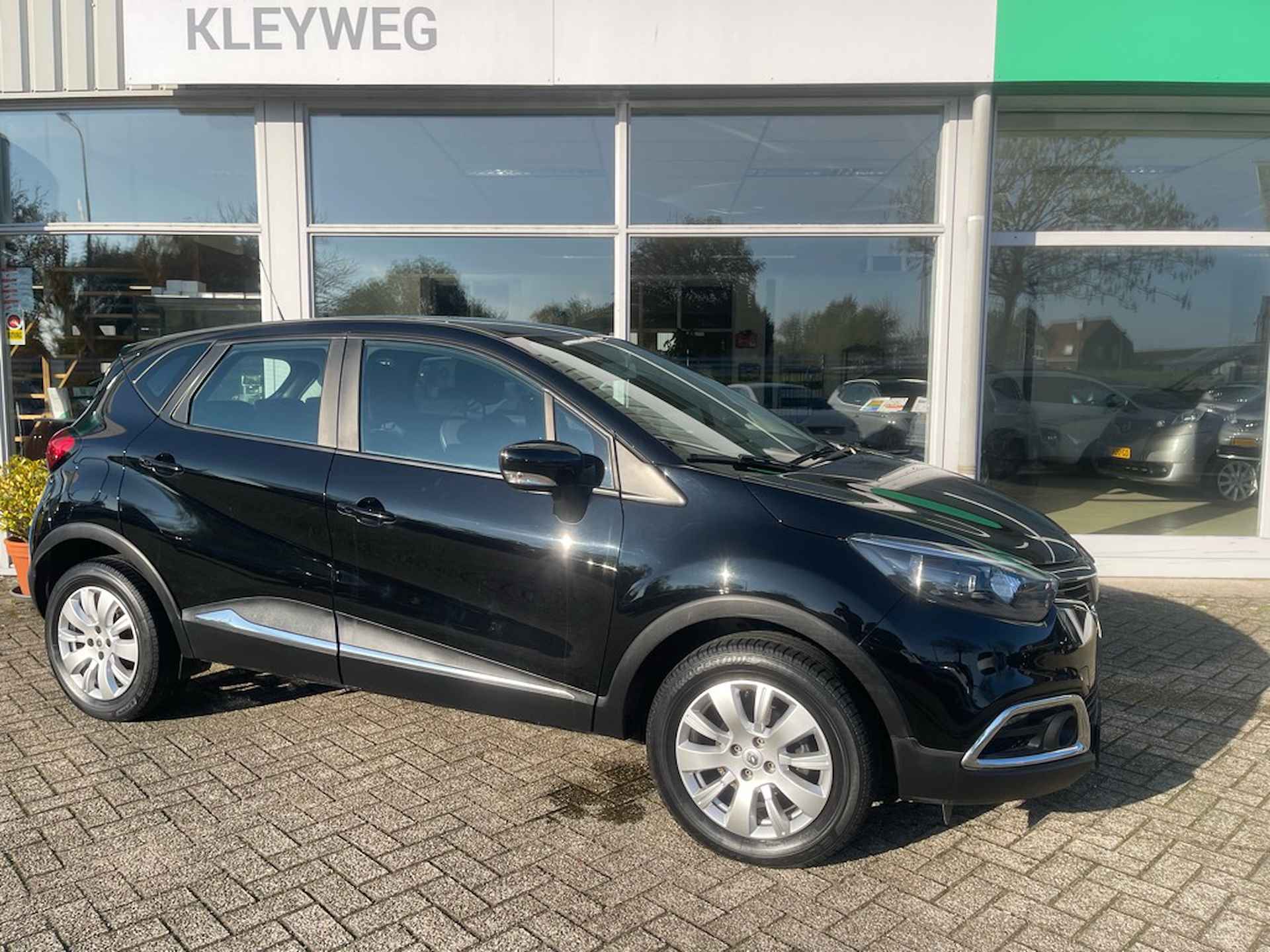 Renault Captur 0.9 TCe Limited, Nav, Trekhaak, Airco - 5/25