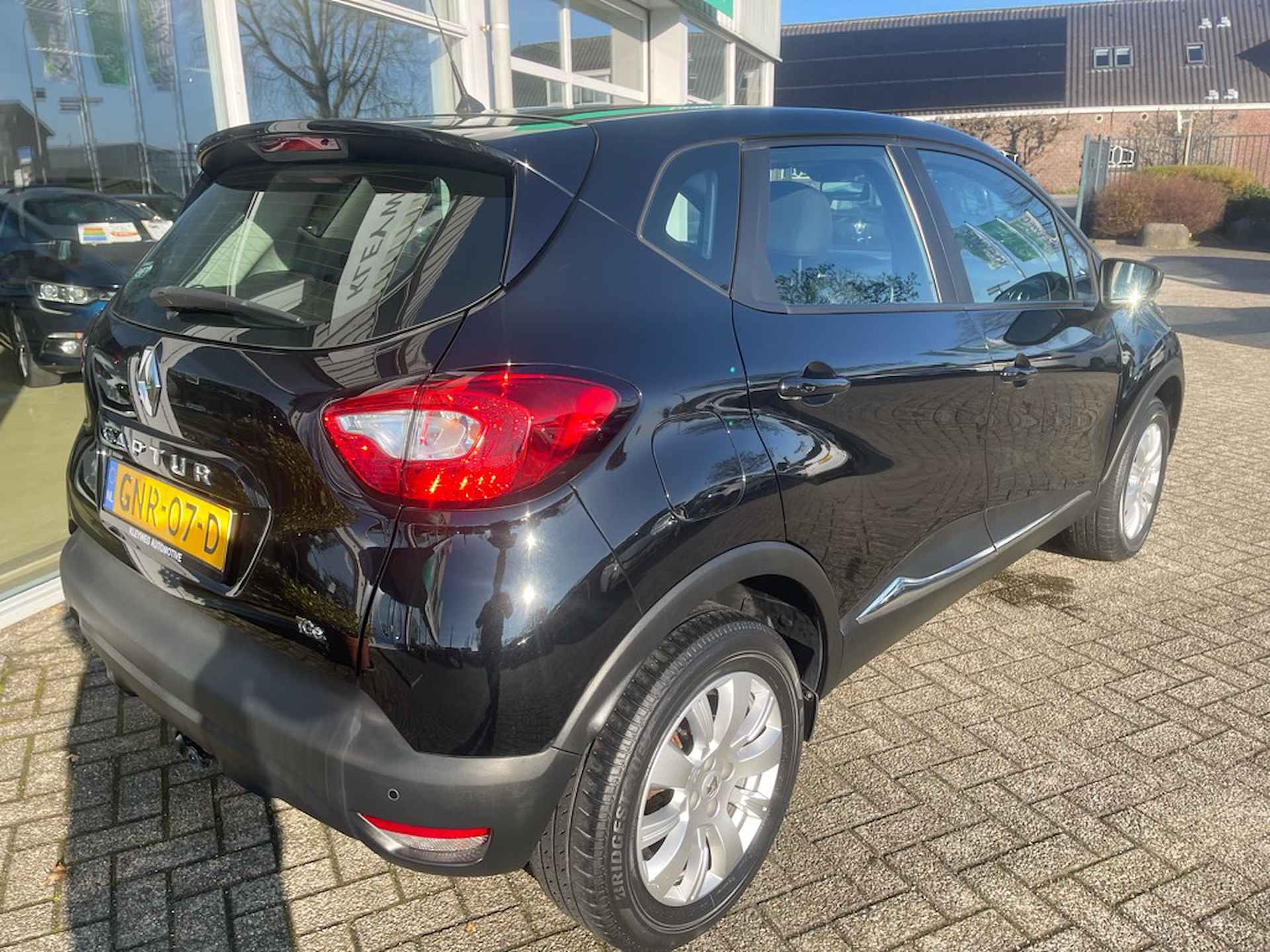 Renault Captur 0.9 TCe Limited, Nav, Trekhaak, Airco - 7/25