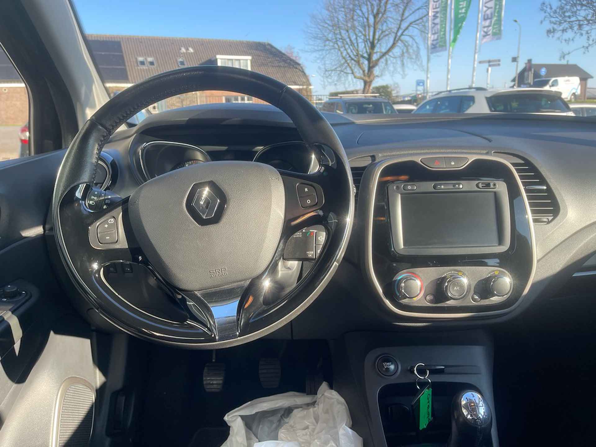 Renault Captur 0.9 TCe Limited, Nav, Trekhaak, Airco - 14/25