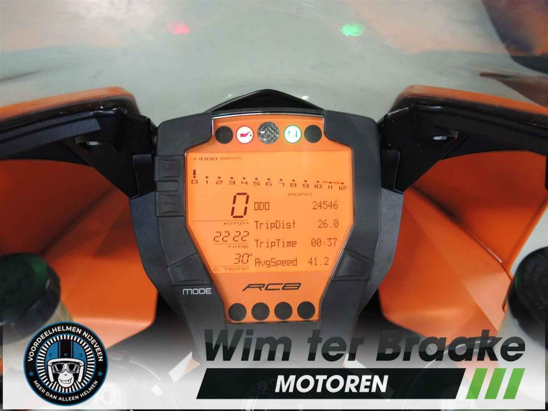 KTM 1190 RC8 - 2/13