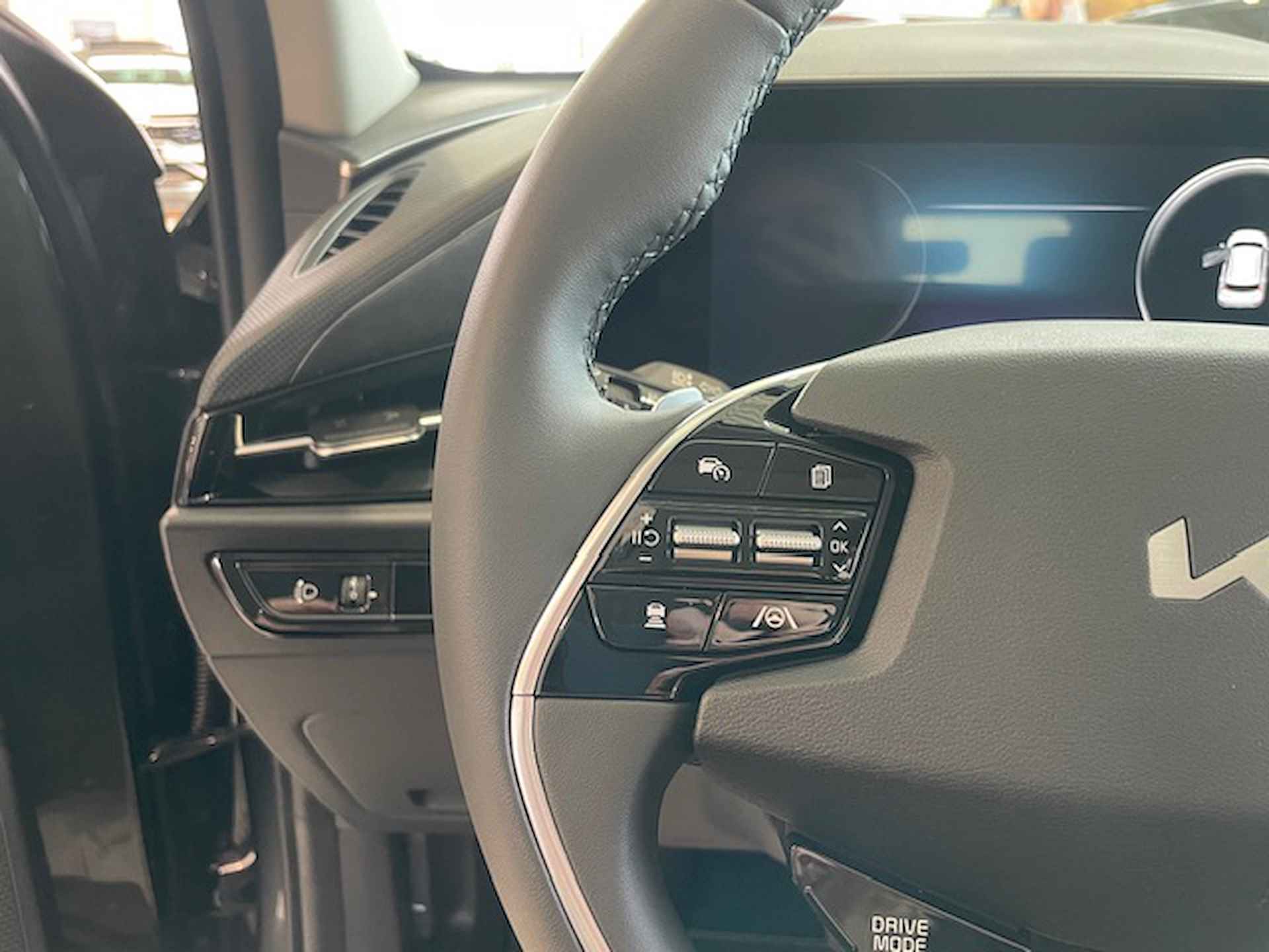 Kia Niro 1.6 GDi Hybrid DynamicLine - Stof/leder - Parkeersensoren voor en achter - Navigatie - Camera - Carplay Fabrieksgarantie Tot 2031 - 21/38