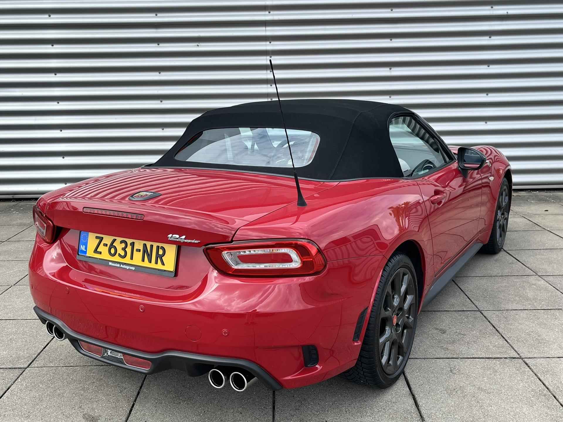 Abarth 124 Spider 1.4 MultiAir Turbo 170pk Automaat | Climate Control | Leder | Bose Audio | Uitlaatsysteem met kleppen | - 6/26