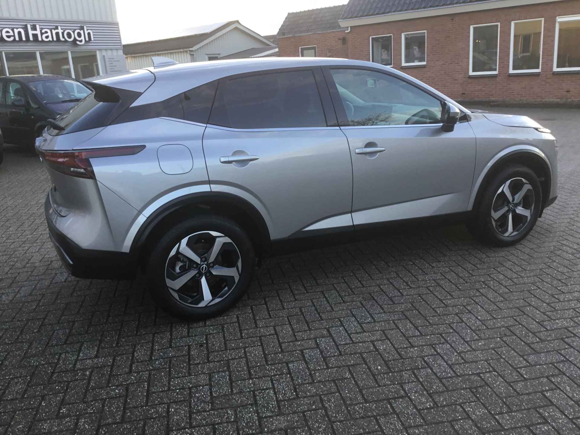 Nissan QASHQAI 1.3 MHEV 158 Xtronic N-Connecta Cold Pack - 5/40