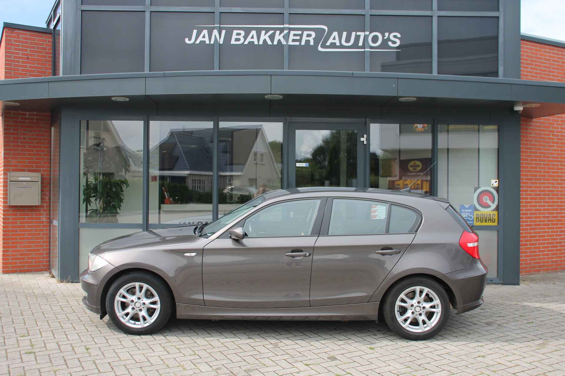 BMW 1-serie 118i Business Line ✅ AC✅ Cruise✅ Rijklaar✅ - 2/19