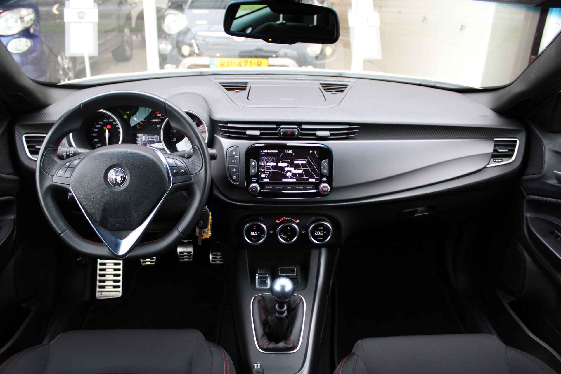 Alfa Romeo Giulietta 1.4 Turbo Sport 120PK | Navigatie | Mistlampen | Bluetooth - 12/25