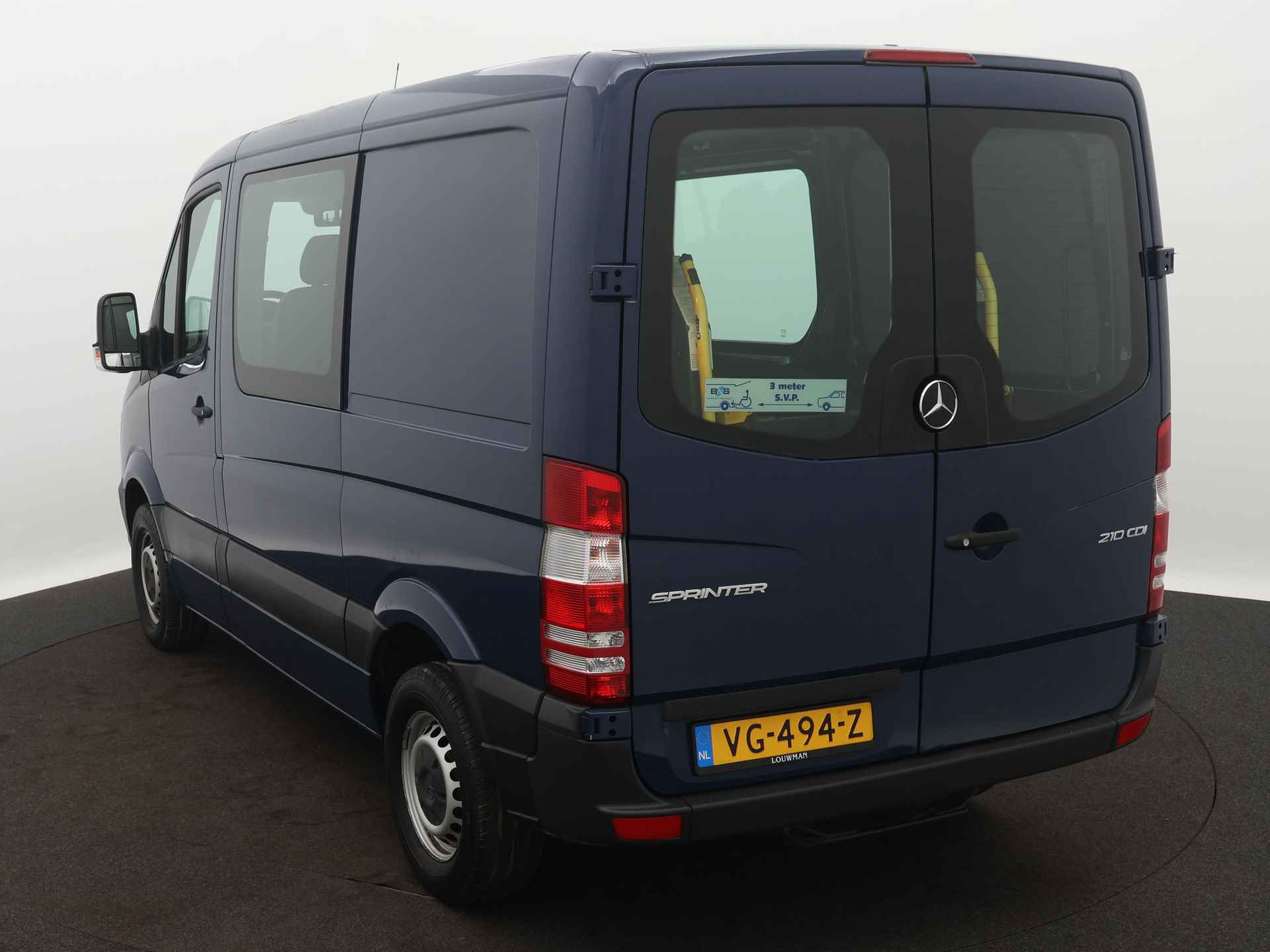 Mercedes-Benz Sprinter 210 2.2 CDI 325 HD Direct leverbaar! Rolstoelbus / Kniegas / Rolstoellift - 4/40