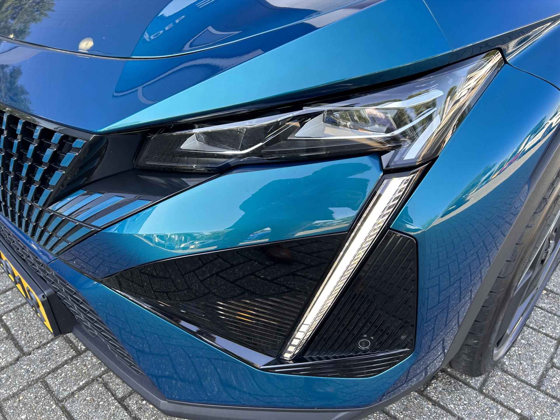 PEUGEOT 408 1.6 Plug-In Hybrid 225PK e-EAT8 GT First Edition |  Parkeercamera 360 | Stuurverwarming | Androidauto + Apple Carplay |  AGR stoelen met geheugen | - 17/36