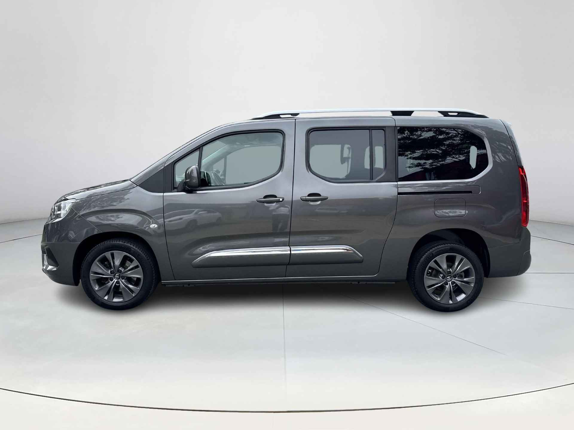 Toyota PROACE CITY Verso 1.2 Turbo Dynamic Long 7p. | Automaat | 06-10141018 Voor meer informatie - 3/35