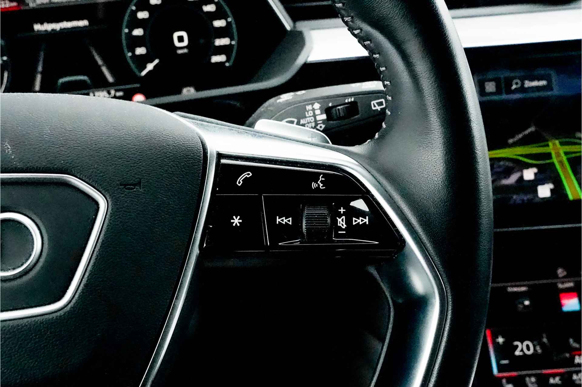 Audi e-tron e-tron 55 quattro 95 kWh | Virtual Mirrors | Bang&Olufsen - 18/38