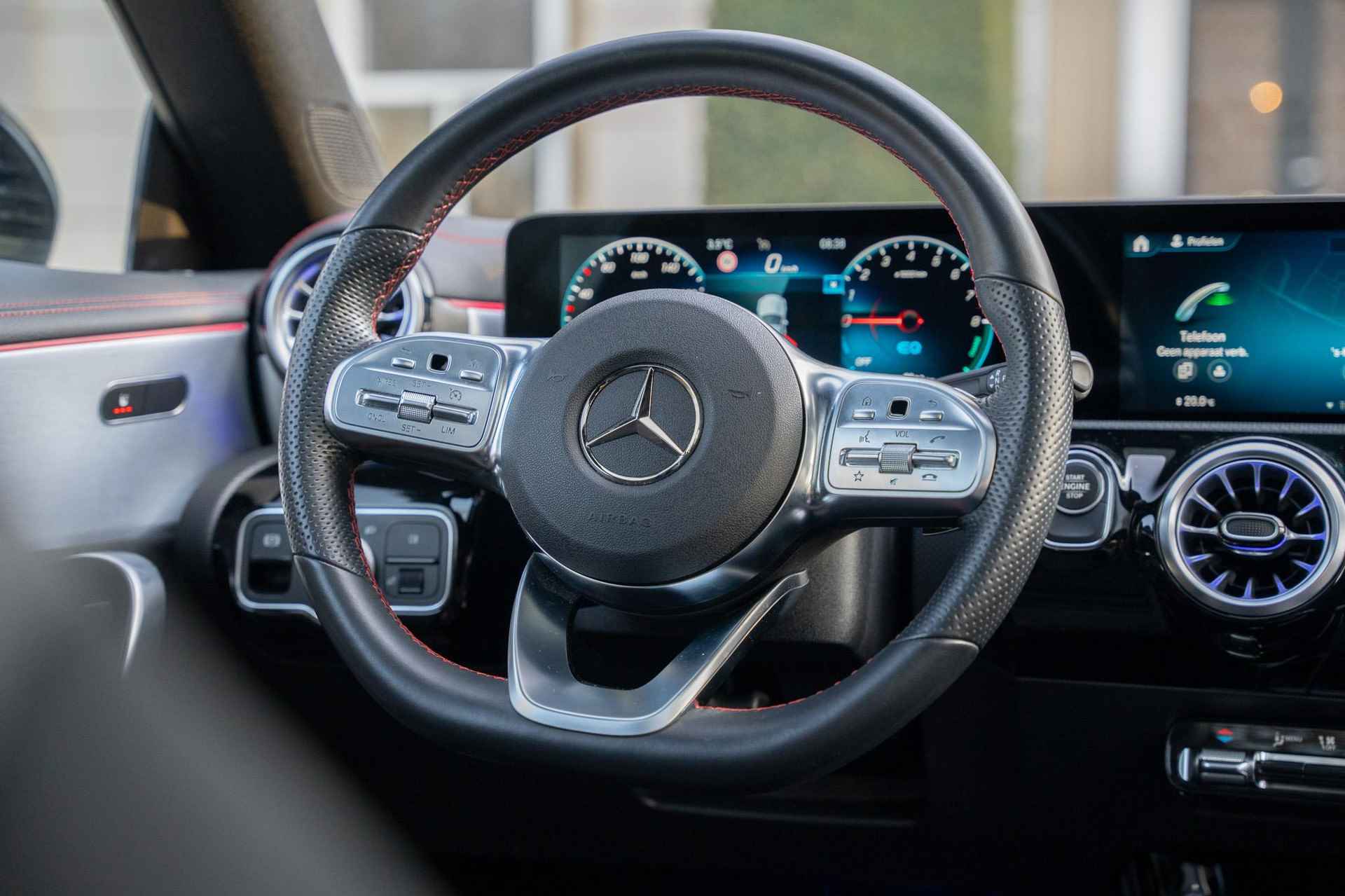 Mercedes-Benz CLA-klasse Shooting Brake 250 e AMG TTREKHAAK | PANO | AMBIENT | CAMERA | CARPLAY - 44/63