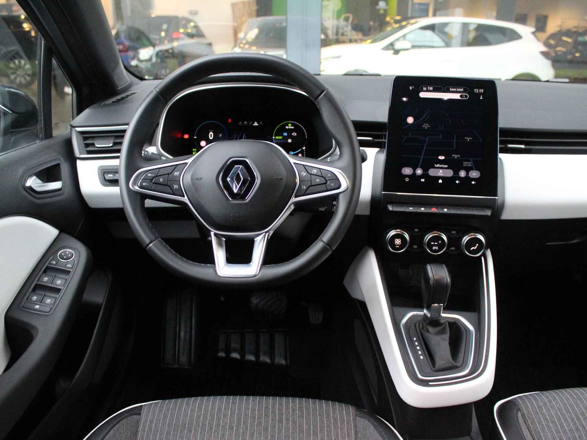 Renault Clio 1.6 E-Tech Hybrid 145 Techno / 1E EIGENAAR / DEALER OND. / CAMERA / 9,3'' NAVI / 10,25'' DASHBOARD / ALL-SEASON / CLIMATE / CRUISE / PRIVACY GLASS / CARPLAY / 17'' - 3/49