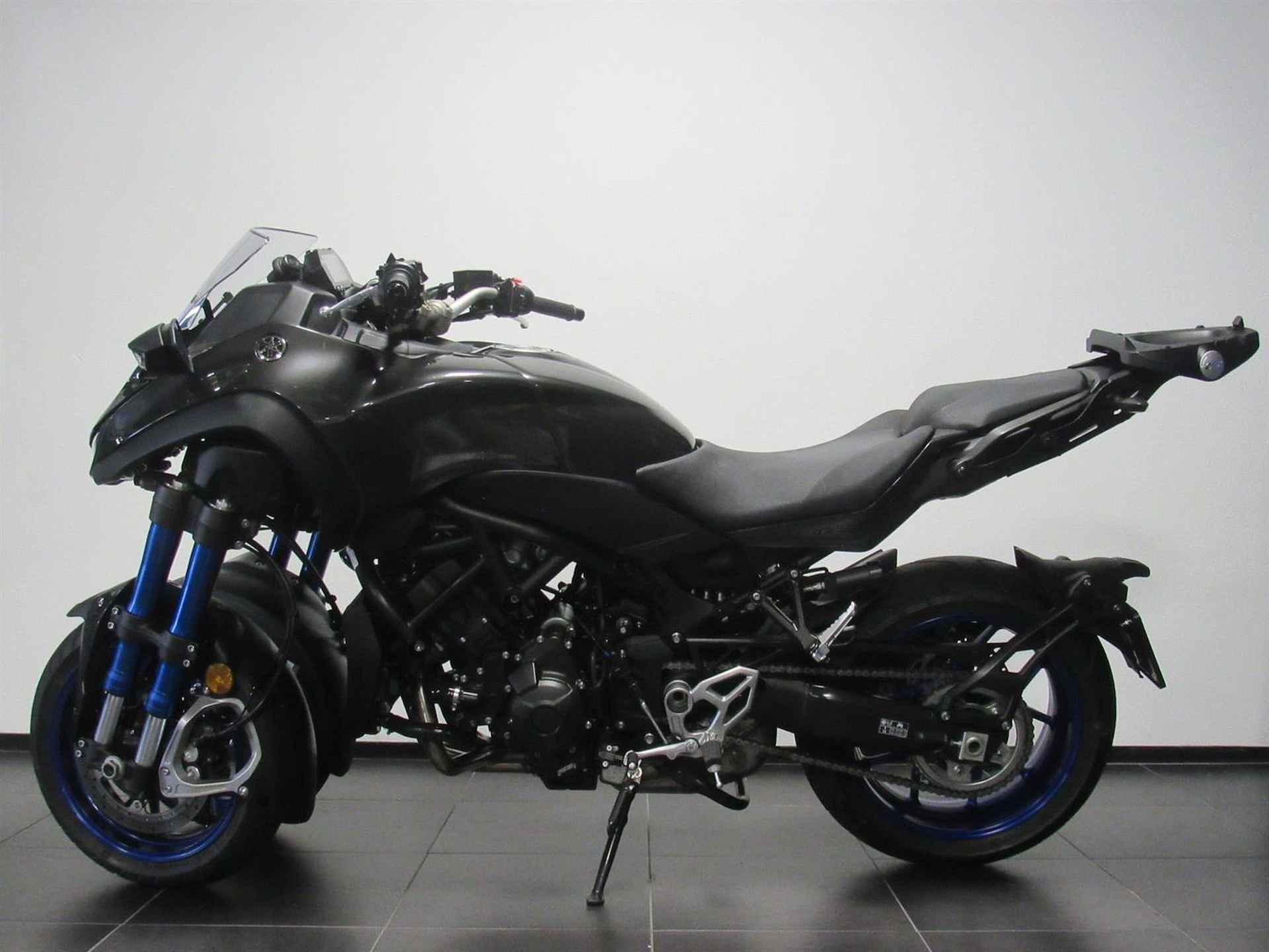 Yamaha NIKEN - 2021 - 4/14