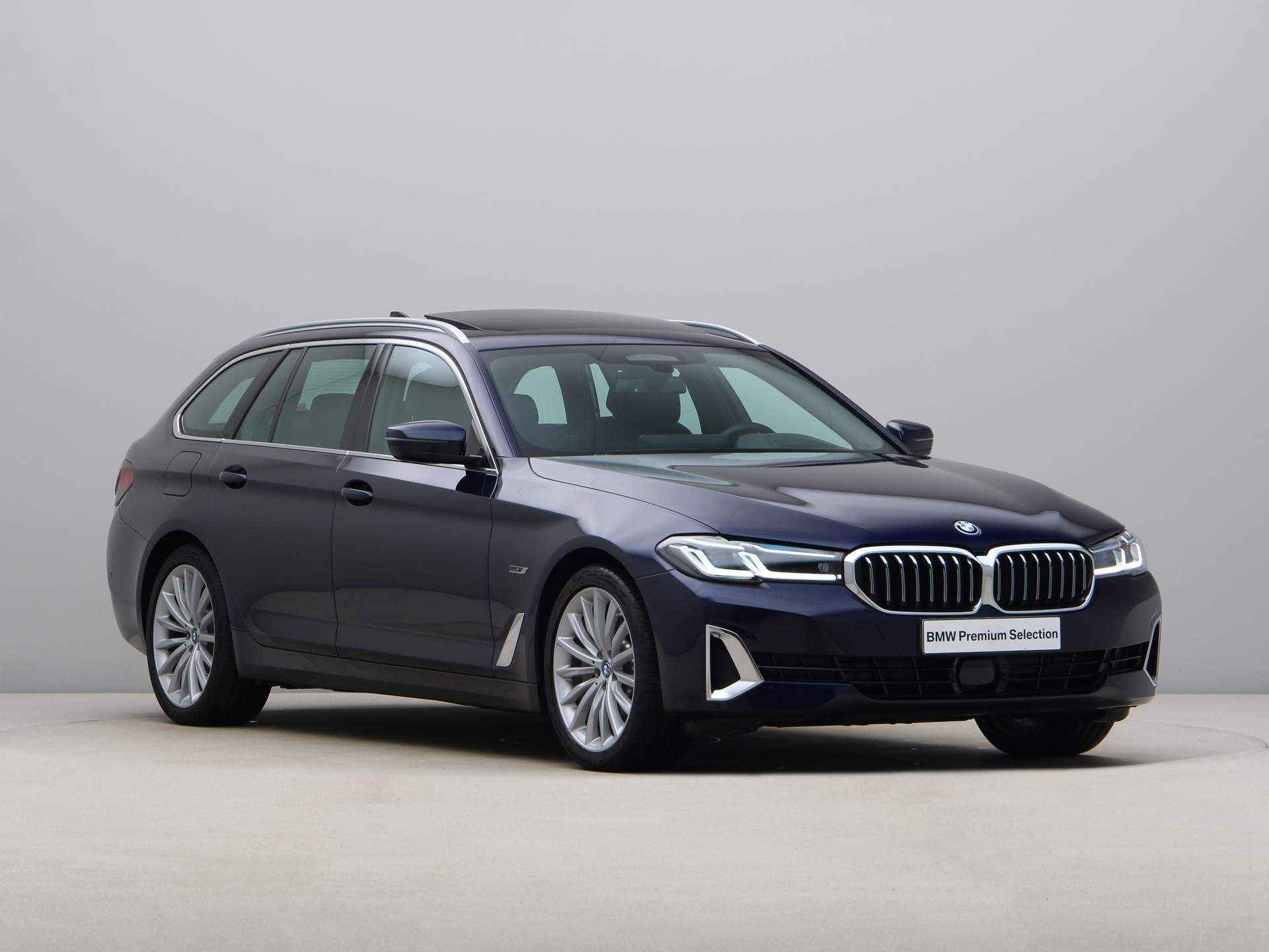 BMW 5 Serie 530e Touring xDrive High Exe Luxuryline - 7/29