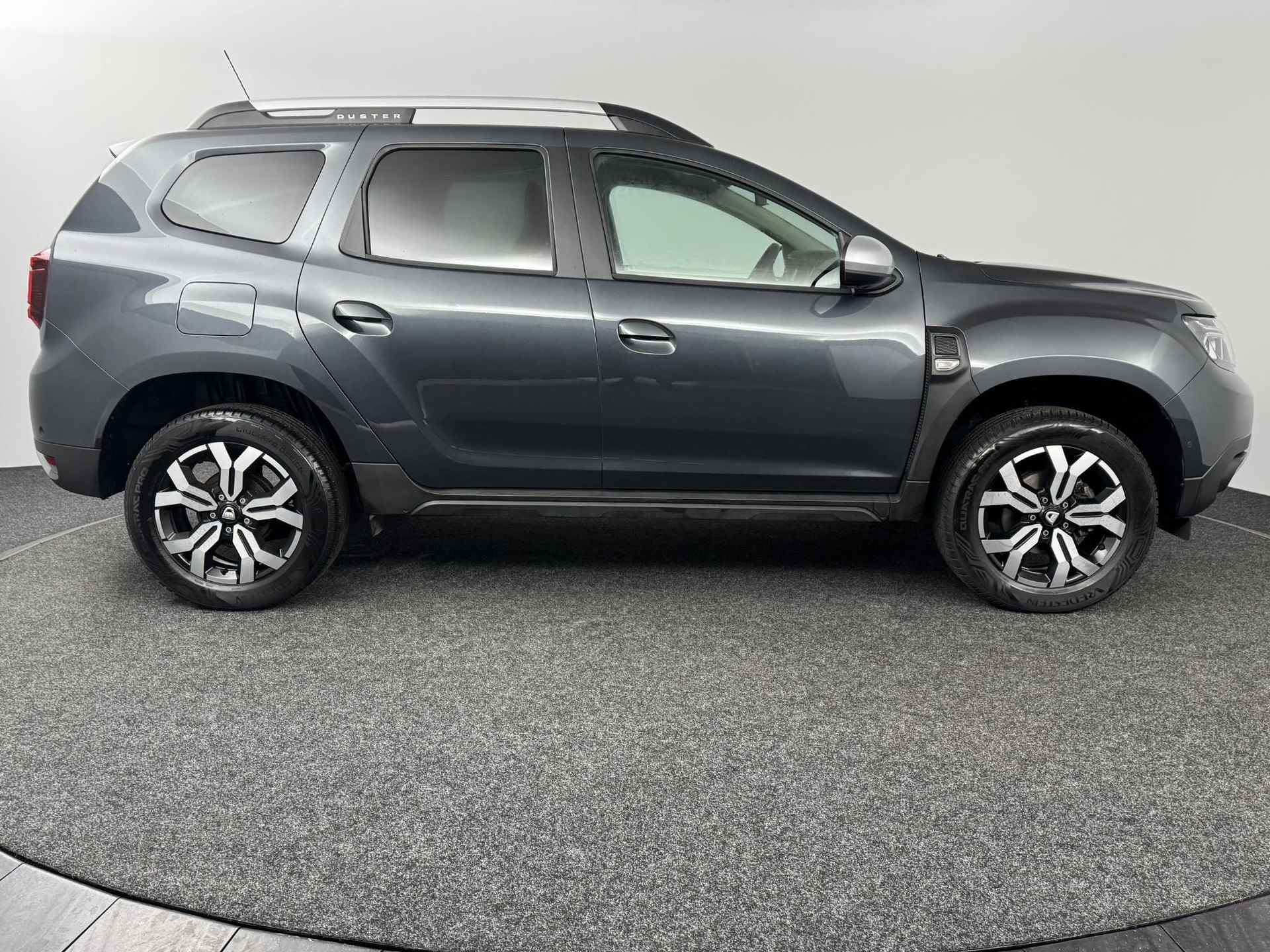 Dacia Duster 1.0 TCe Bi-Fuel Prestige Trekhaak/Navi/Camera - 24/44