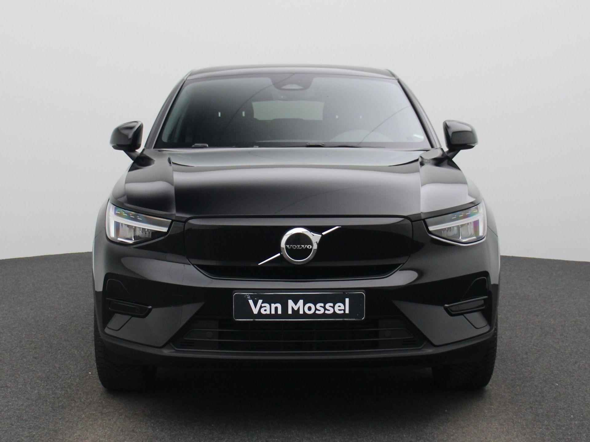 Volvo C40 Recharge Core | Automaat | Navigatie | Virtual cockpit |  Apple carplay | DAB | Stoel/Stuur verwarming | Camera | LMV | Climate control | LED | - 4/38