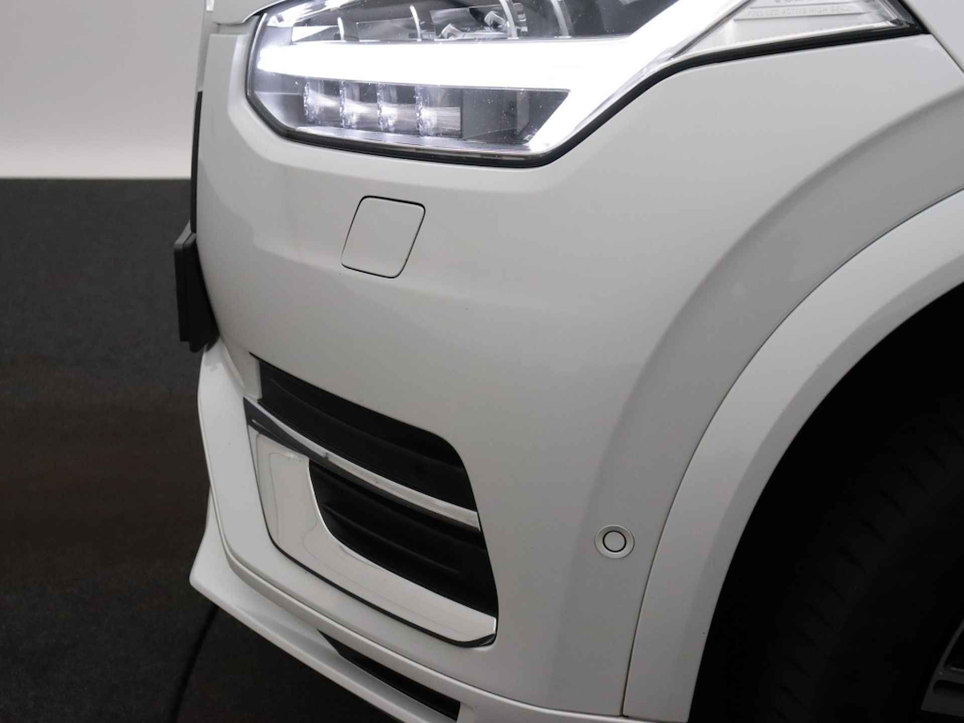 Volvo XC90 2.0 T8 AWD Ultimate Bright | Panorama dak | Stoelventilatie - 26/29