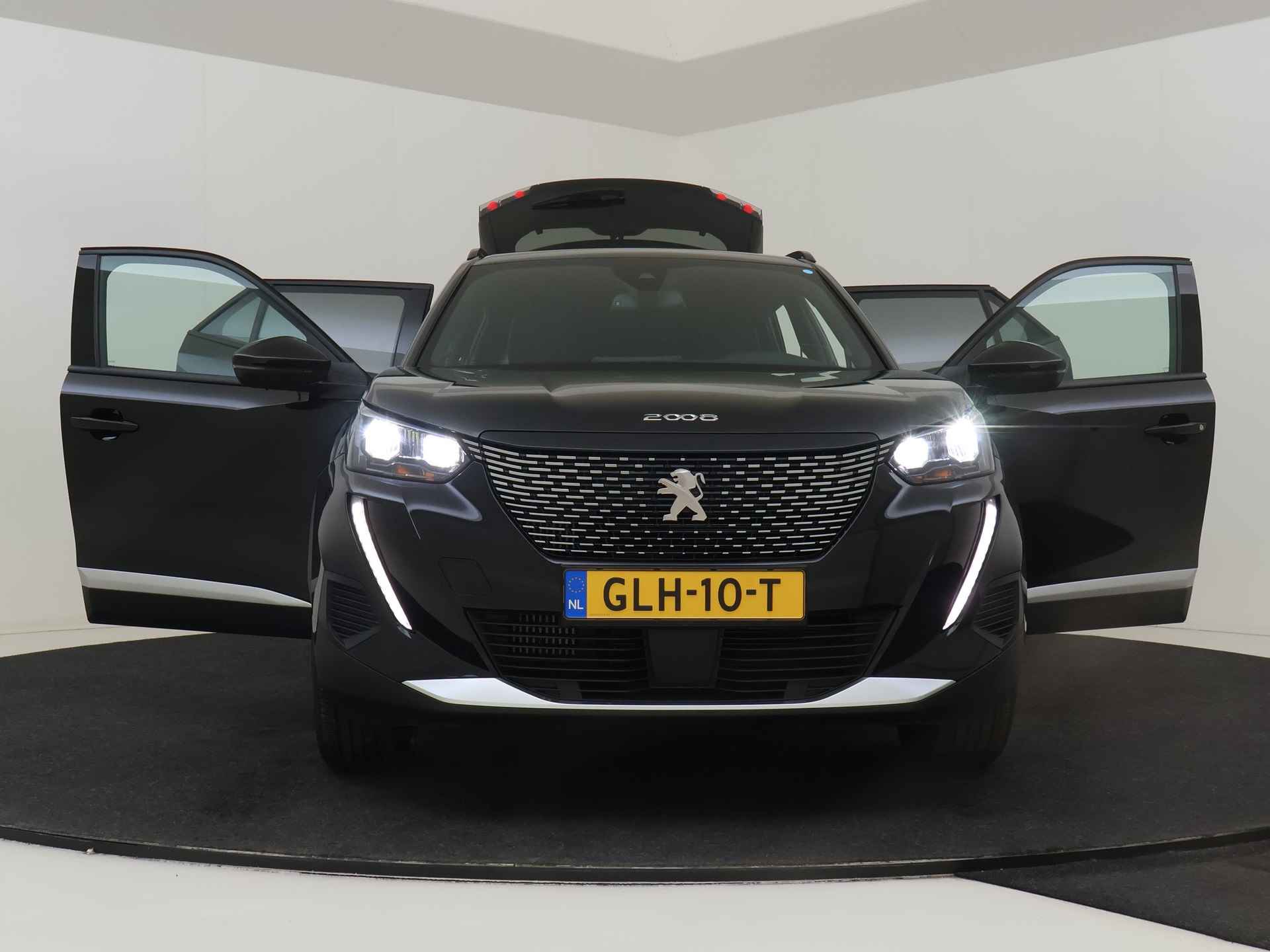 Peugeot 2008 1.2 PureTech 130pk Allure | Stoelverwarming | Navigatie & Apple Carplay - 20/58