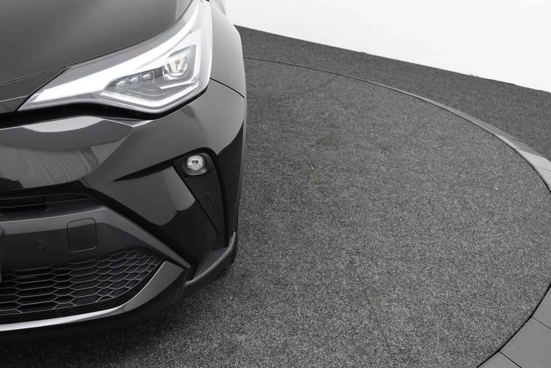 Toyota C-HR 2.0 Hybrid First Edition | Lederen bekleding | 184 PK | Apple carplay/Androidauto | JBL geluidsinstallatie | - 36/49