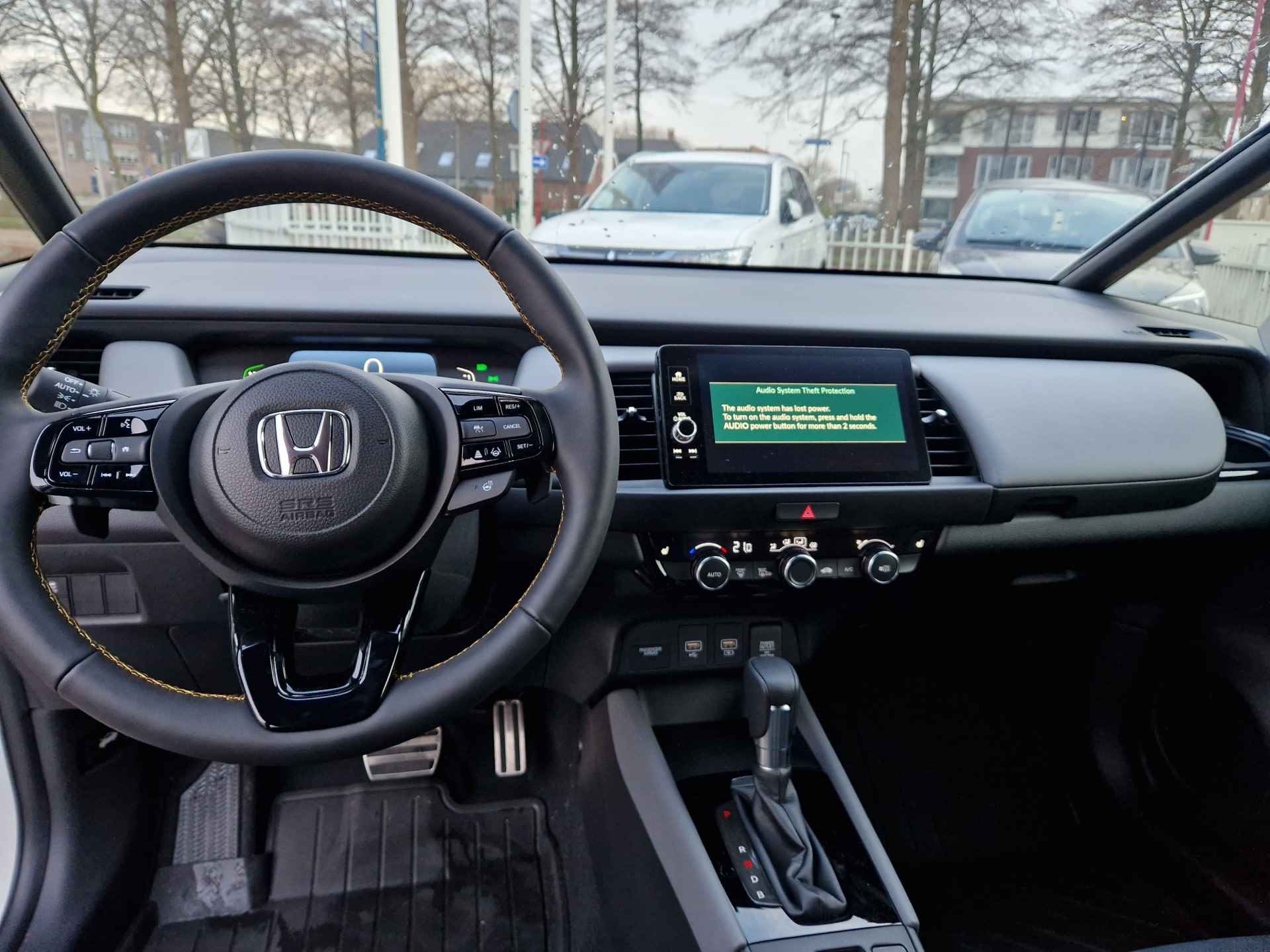 Honda Jazz 1.5 e:HEV Advance Sport Navigatie, Parkeersensoren V+A, Apple/Android , All-in Rijklaarprijs - 11/27