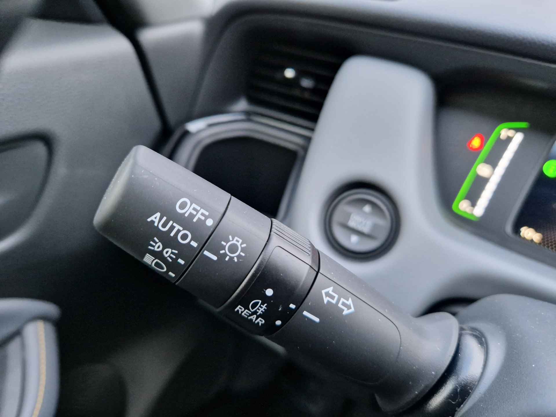 Honda Jazz 1.5 e:HEV Advance Sport Navigatie, Parkeersensoren V+A, Apple/Android , All-in Rijklaarprijs - 21/27