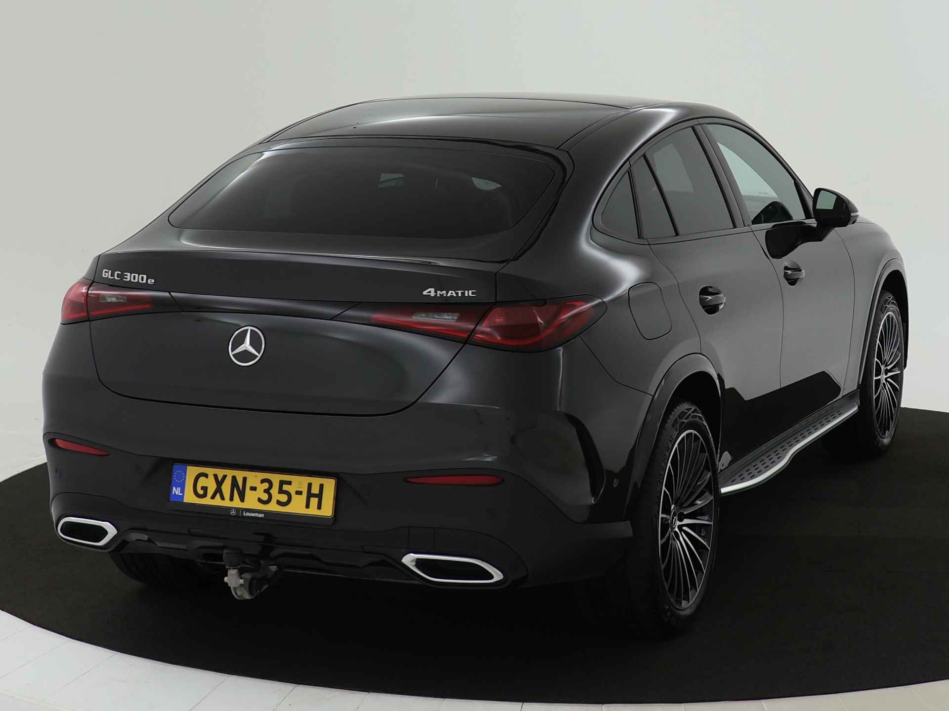 Mercedes-Benz GLC Coupé 300 e 4M AMG Plug-In Hybride | AMG Styling | Night Pakket | Trekhaak | Stoel en Stuurwiel verwarming | Memory voorstoelen | Inclusief 24 maanden MB Certified garantie voor Europa. - 19/46