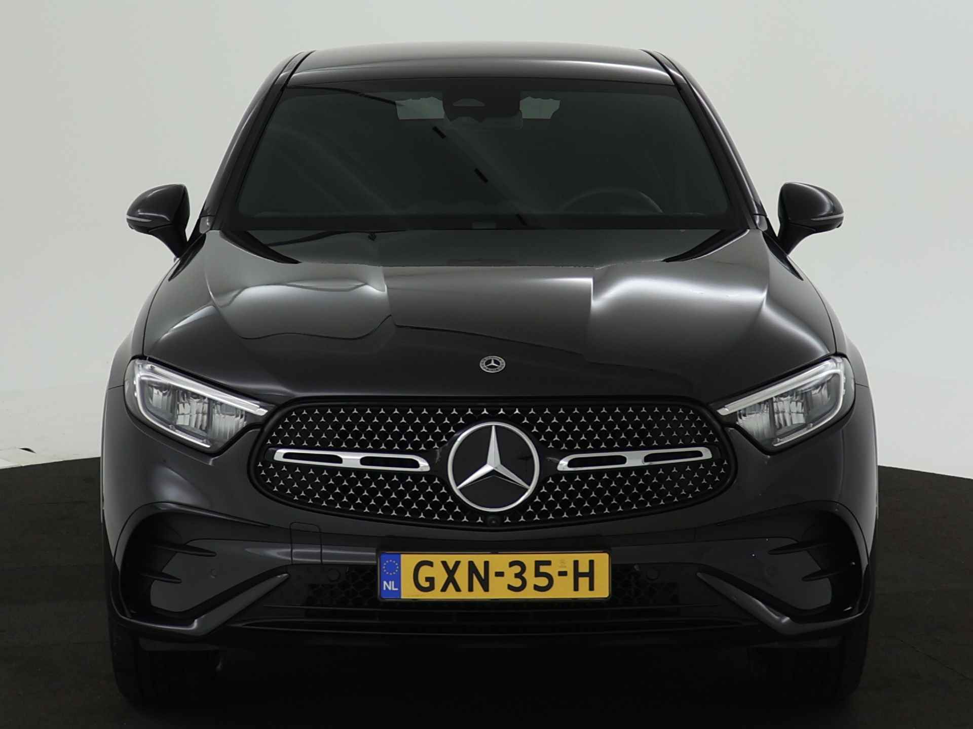 Mercedes-Benz GLC Coupé 300 e 4M AMG Plug-In Hybride | AMG Styling | Night Pakket | Trekhaak | Stoel en Stuurwiel verwarming | Memory voorstoelen | Inclusief 24 maanden MB Certified garantie voor Europa. - 28/46