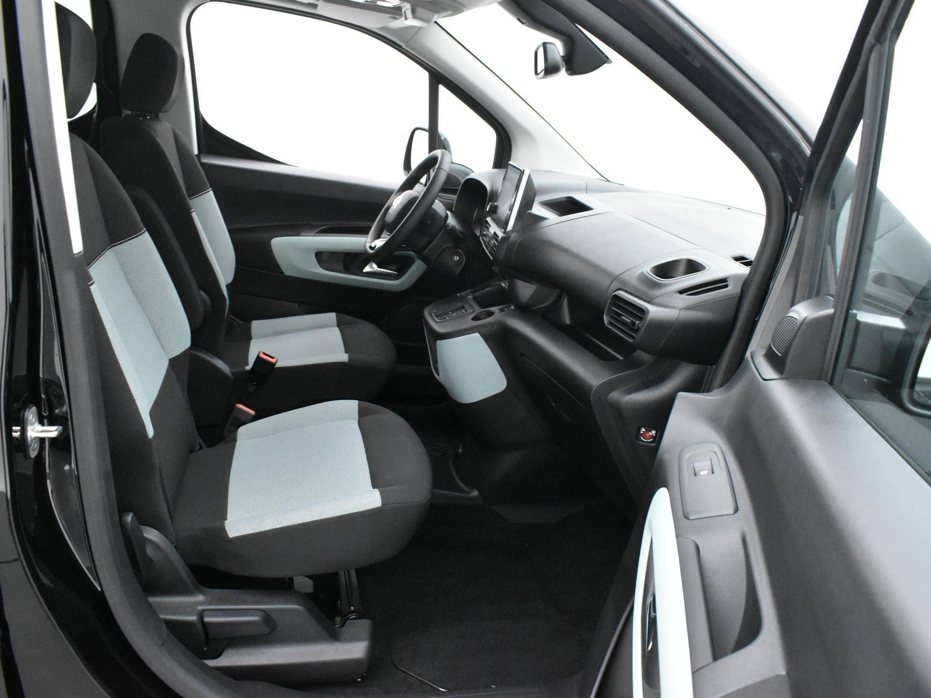 Citroën Berlingo EV 50 kWh Shine Automaat | Navigatie | Parkeercamera - 14/38