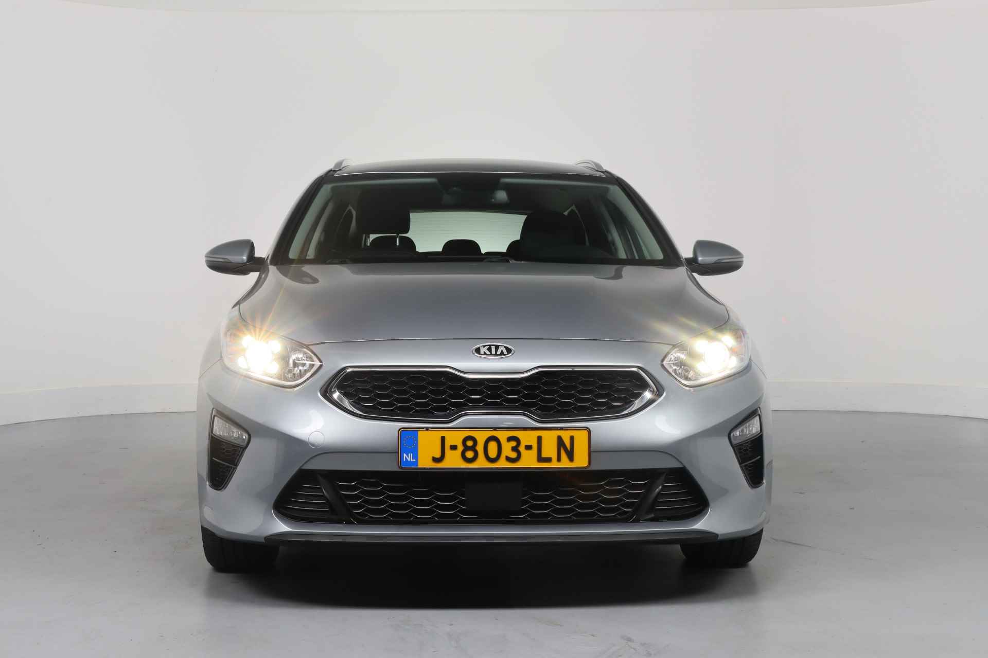 Kia Ceed Sportswagon 1.4 T-GDi DynamicPlusLine | Dealer Onderhouden! | 1e Eigenaar! | Camera | Navi | Clima | Stoel/Stuur Verwarming | Cruise | Keyle - 3/38