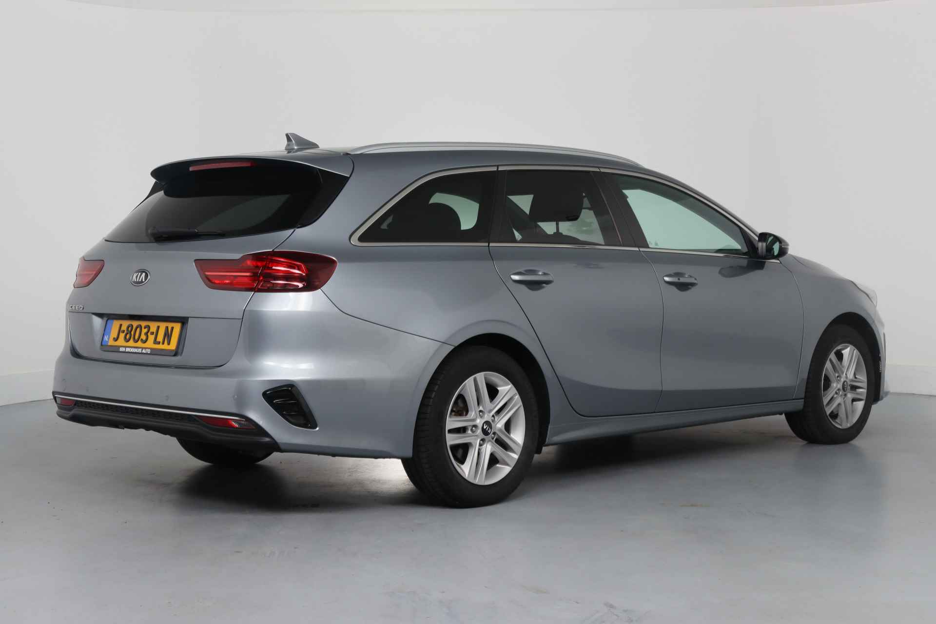 Kia Ceed Sportswagon 1.4 T-GDi DynamicPlusLine | Dealer Onderhouden! | 1e Eigenaar! | Camera | Navi | Clima | Stoel/Stuur Verwarming | Cruise | Keyle - 5/38