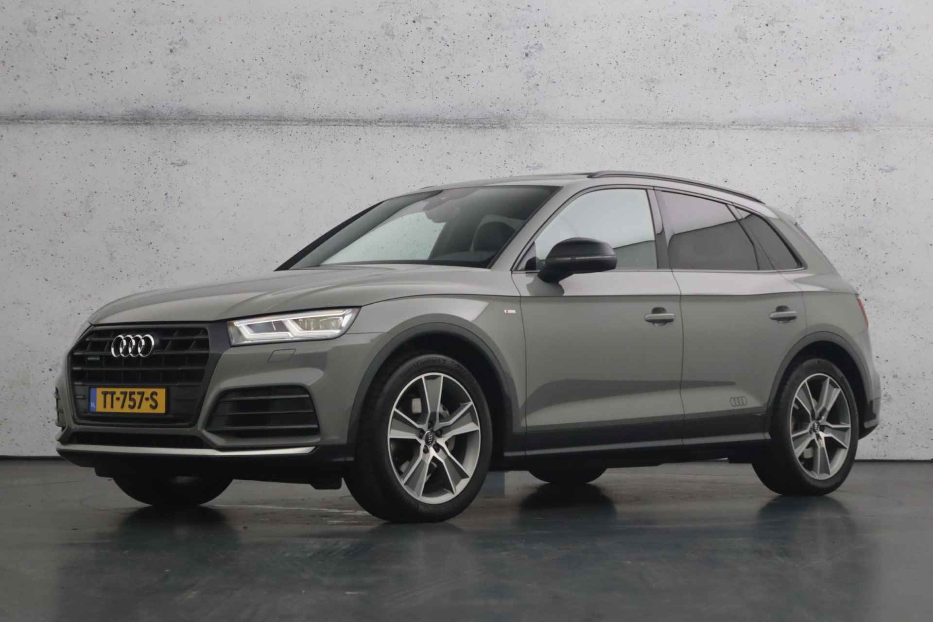 Audi Q5 2.0 TFSI quattro Sport S Line Black Edition | Lederen bekleding | Panoramadak | LED | Parkeersensoren - 6/30