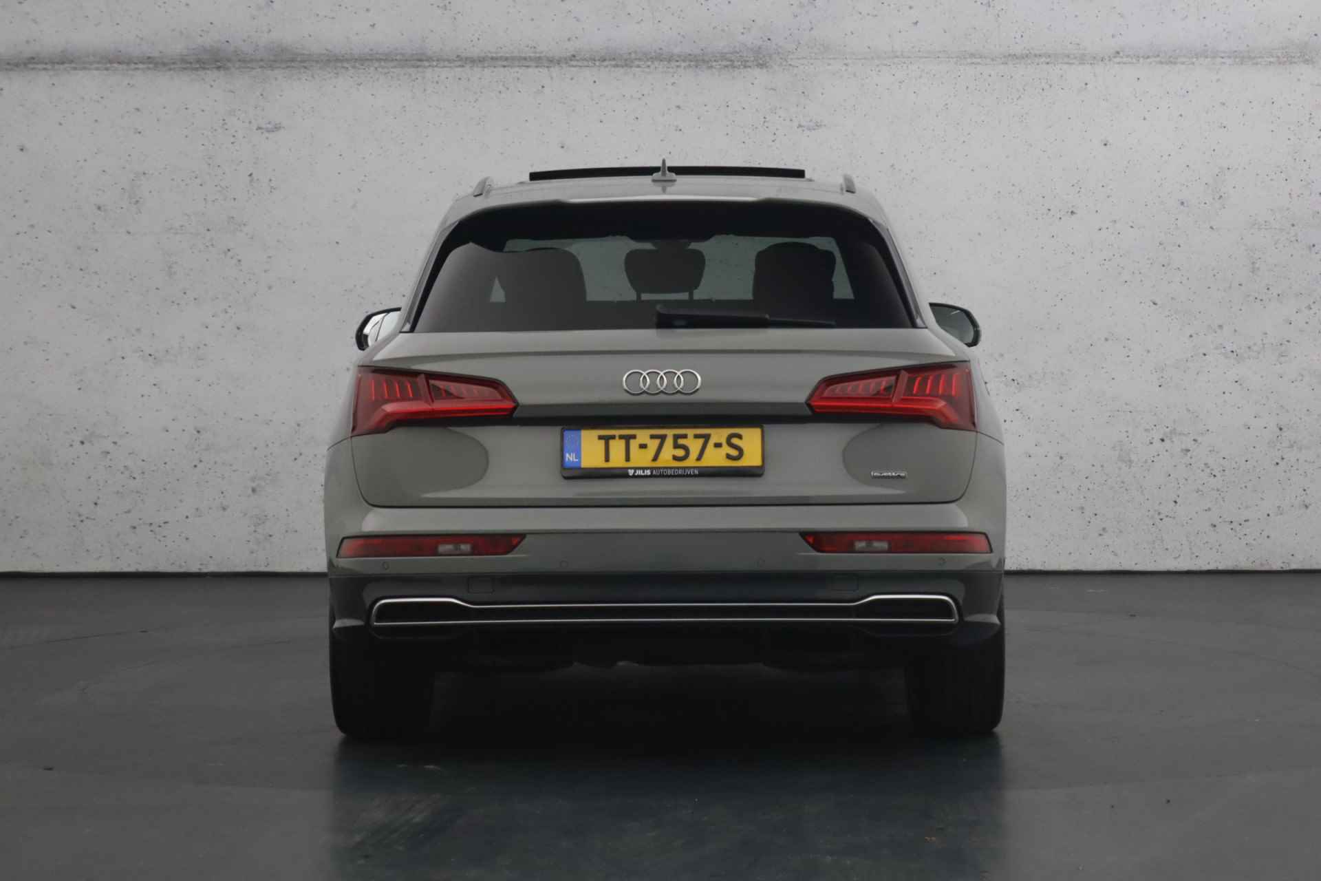 Audi Q5 2.0 TFSI quattro Sport S Line Black Edition | Lederen bekleding | Panoramadak | LED | Parkeersensoren - 15/30