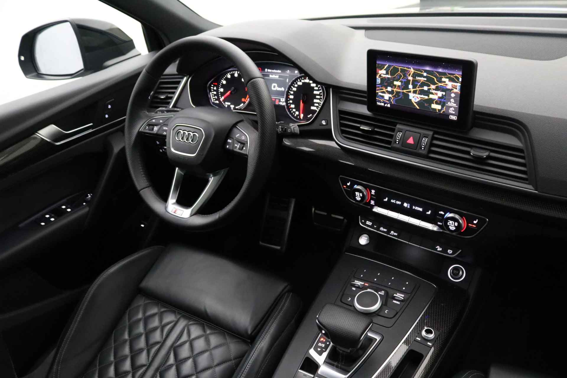 Audi Q5 2.0 TFSI quattro Sport S Line Black Edition | Lederen bekleding | Panoramadak | LED | Parkeersensoren - 18/30