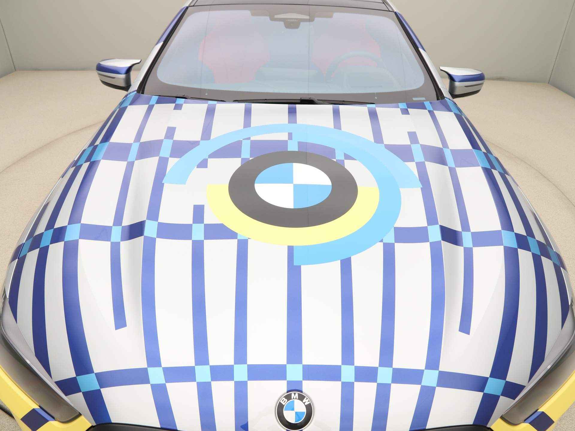 BMW 8 Serie Gran Coupé The 8 x Jeff Koons M850i xDrive - 43/45