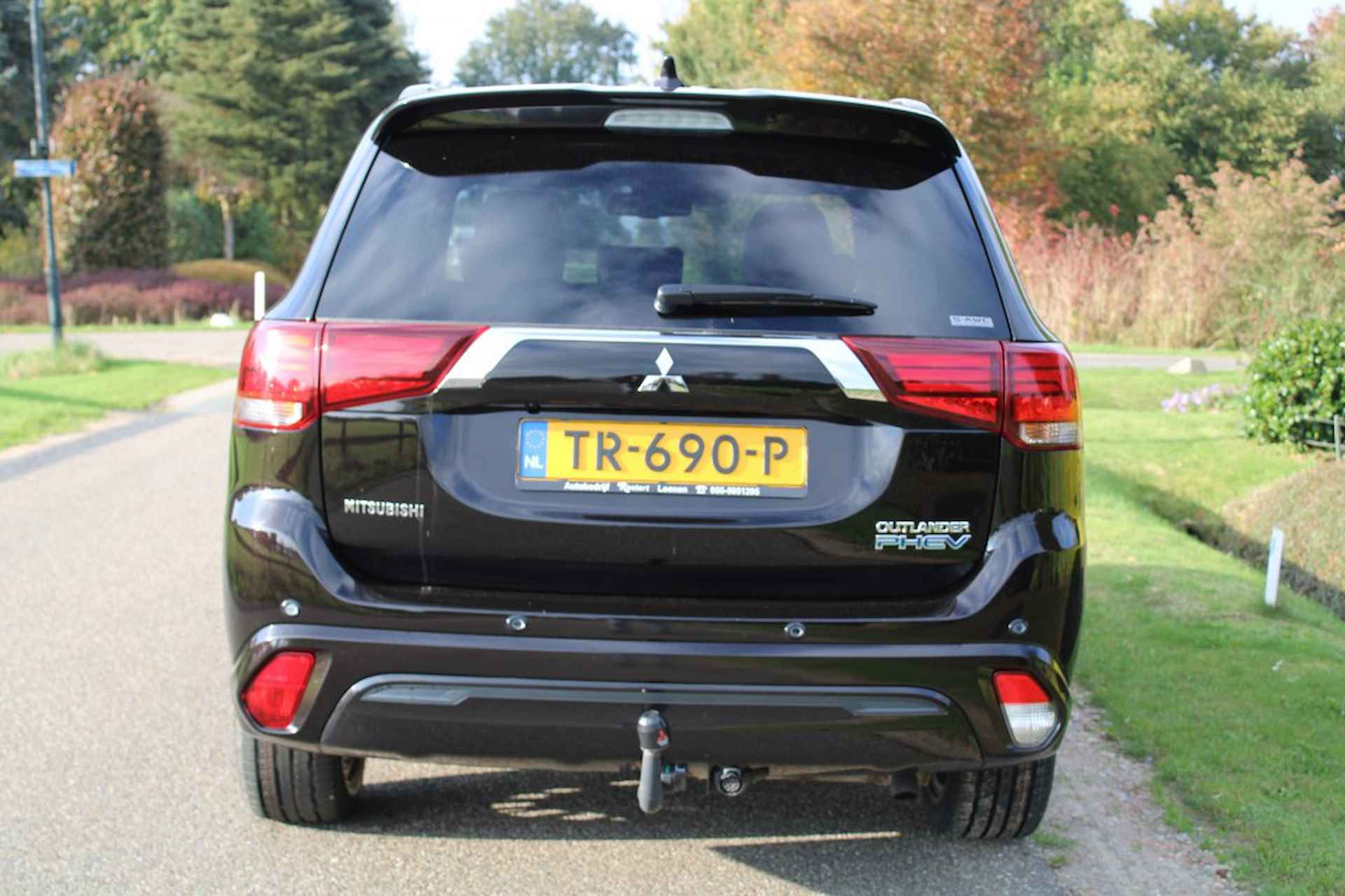 MITSUBISHI Outlander 2.4 PHEV 240pk S-Edition 4WD aut ACC/ECC/navi/leer/sdak/trekhaak - 30/40