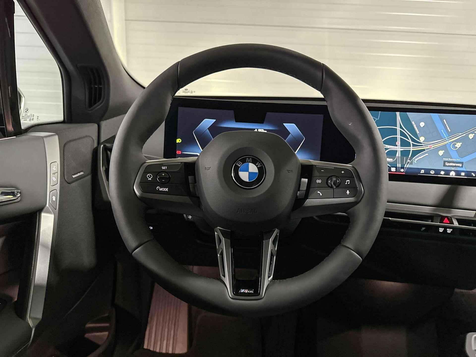 BMW iX xDrive50 | Sport Pakket | High Executive | Driving Assistant Professional | Soft-Close Portieren | Harman/Kardon | Sky Lounge | Trekhaak - 18/25