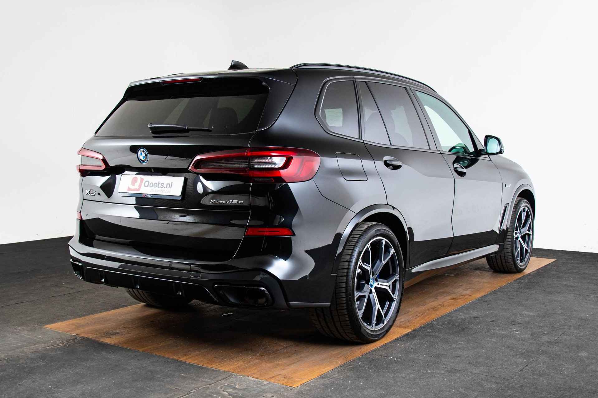 BMW X5 xDrive45e High Executive M-sport - Trekhaak - Head-up - Panoramadak - Driving Assistant Professional - Parking Assistant Plus - Laserlight - Comfort Access - 2/73