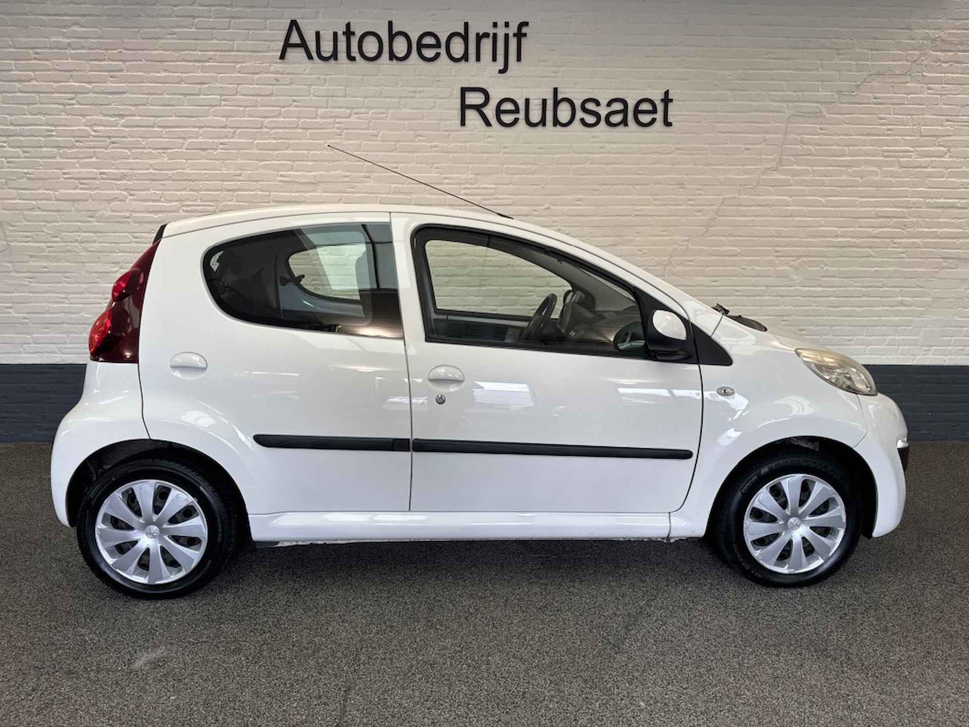 PEUGEOT 107 1.0 Active NAP 5Drs Airco Incl garantie - 4/15