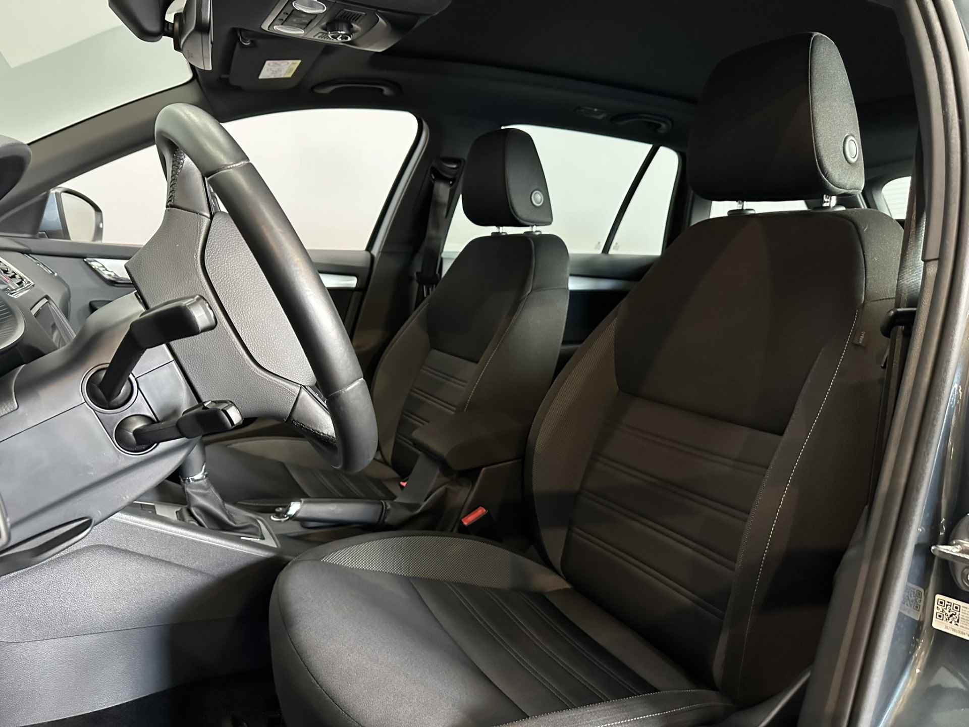 Škoda Octavia Combi 1.5 TSI Greentech Business Edition Virtual | LED | Adaptive cruise | Panorama | Navigatie | Apple Carplay Android Auto | Isofix | NAP | - 14/39