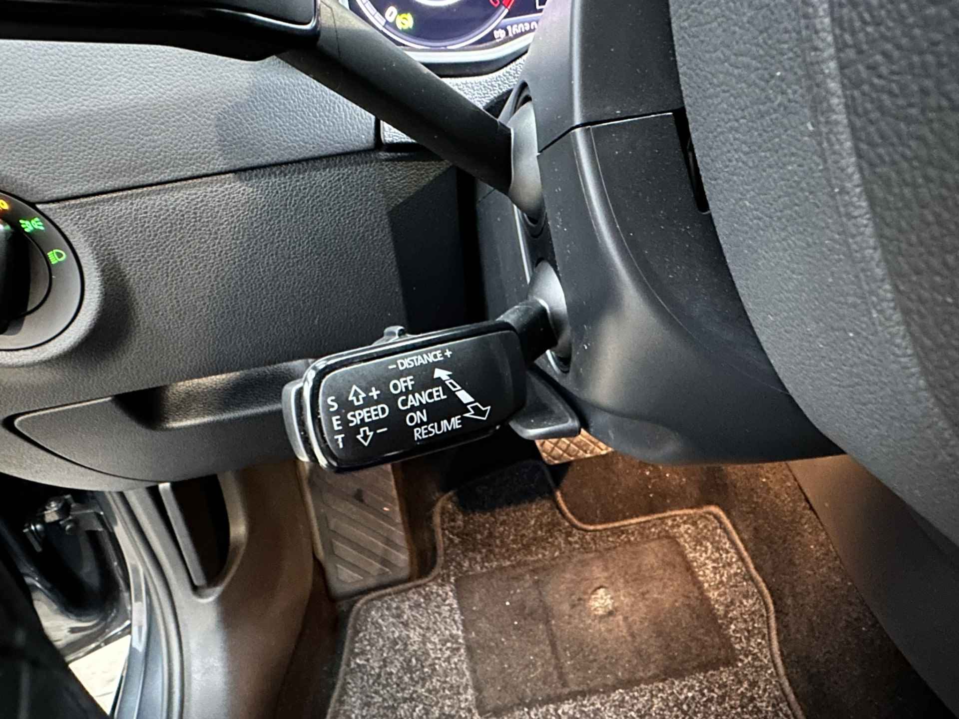 Škoda Octavia Combi 1.5 TSI Greentech Business Edition Virtual | LED | Adaptive cruise | Panorama | Navigatie | Apple Carplay Android Auto | Isofix | NAP | - 16/39