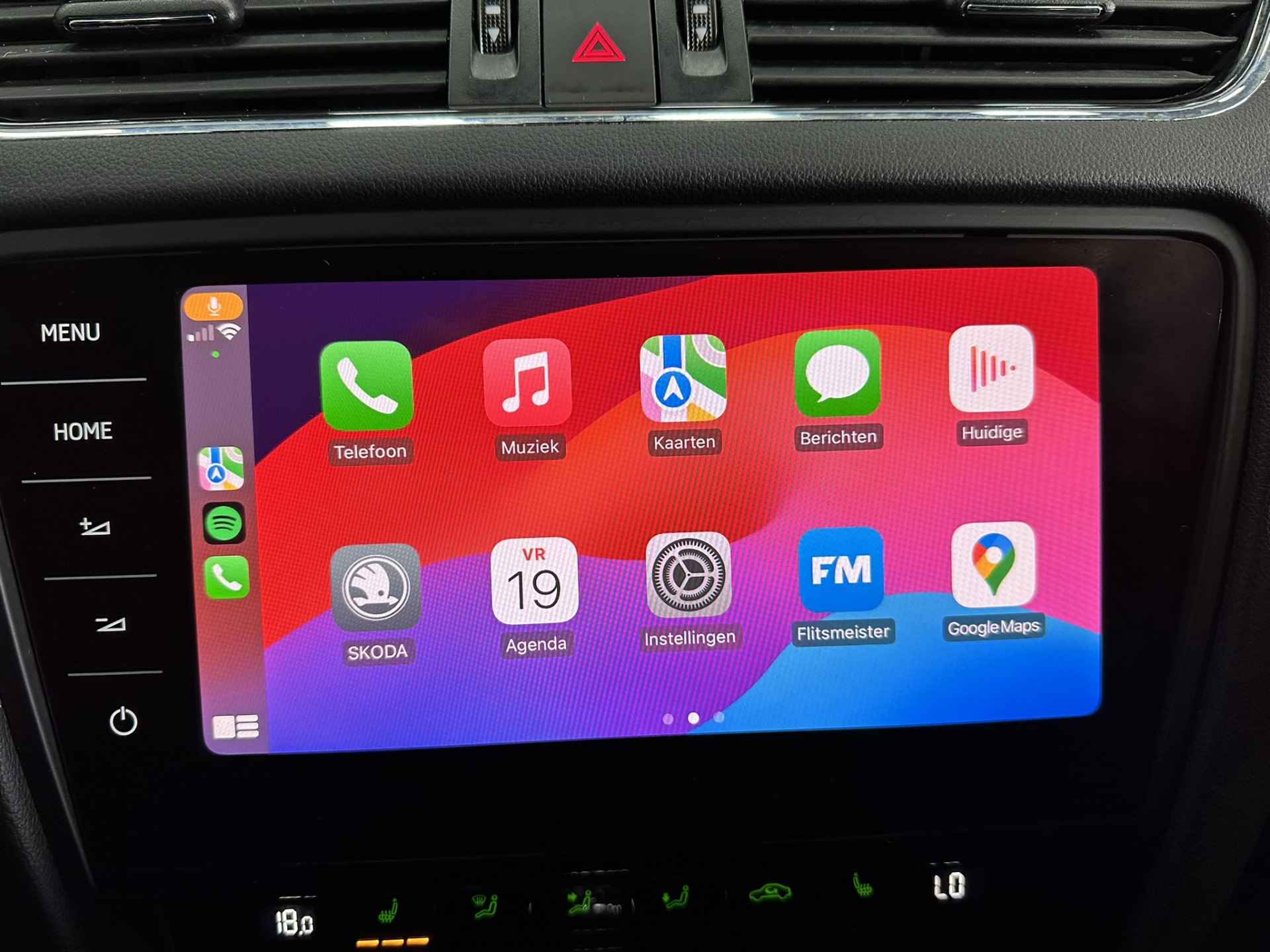 Škoda Octavia Combi 1.5 TSI Greentech Business Edition Virtual | LED | Adaptive cruise | Panorama | Navigatie | Apple Carplay Android Auto | Isofix | NAP | - 19/39