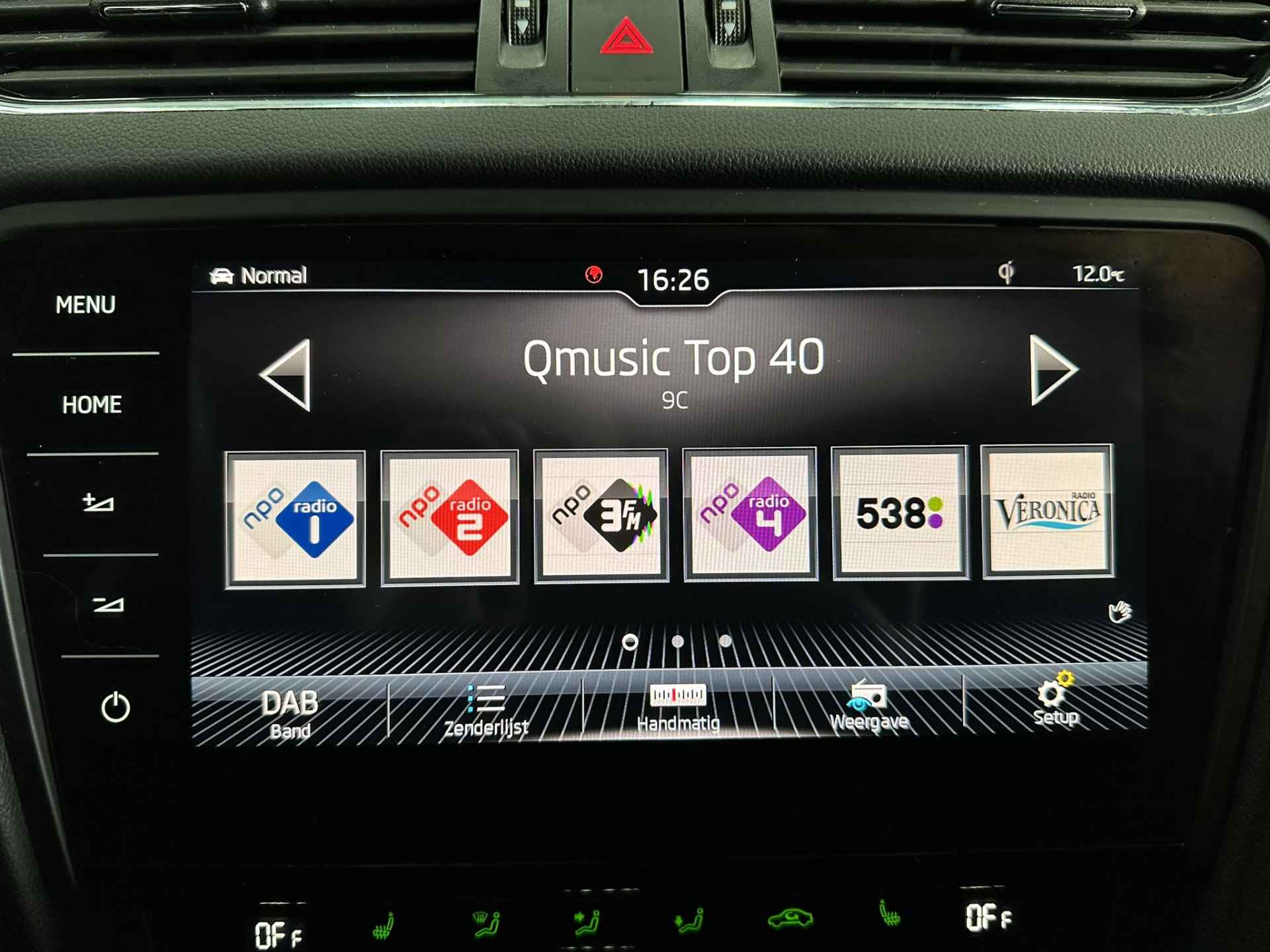 Škoda Octavia Combi 1.5 TSI Greentech Business Edition Virtual | LED | Adaptive cruise | Panorama | Navigatie | Apple Carplay Android Auto | Isofix | NAP | - 21/39
