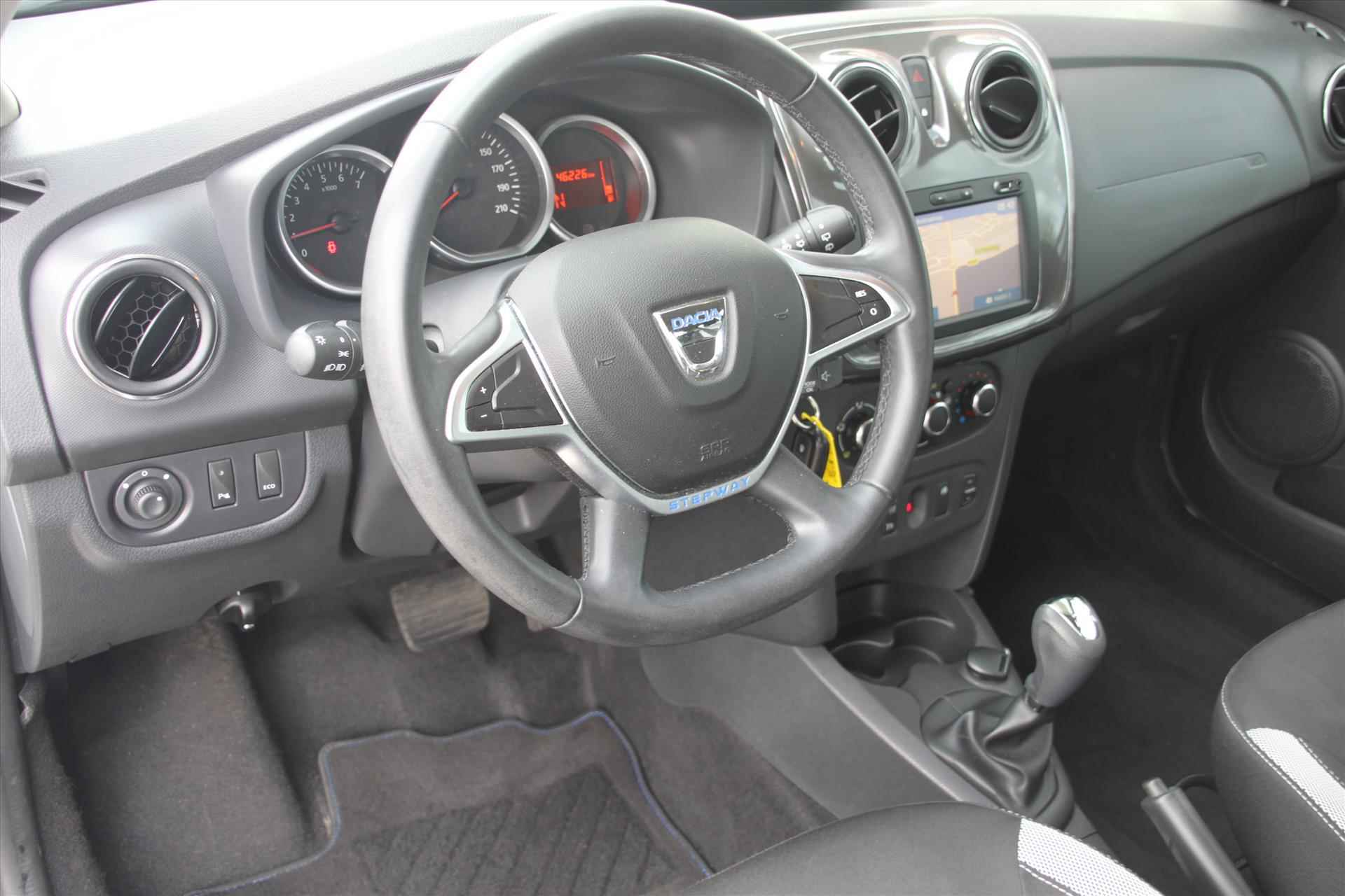 DACIA Sandero 90PK-LAUREATE-AUTOM-47DKM-NAVI-CRUISE-TREKH- - 4/23