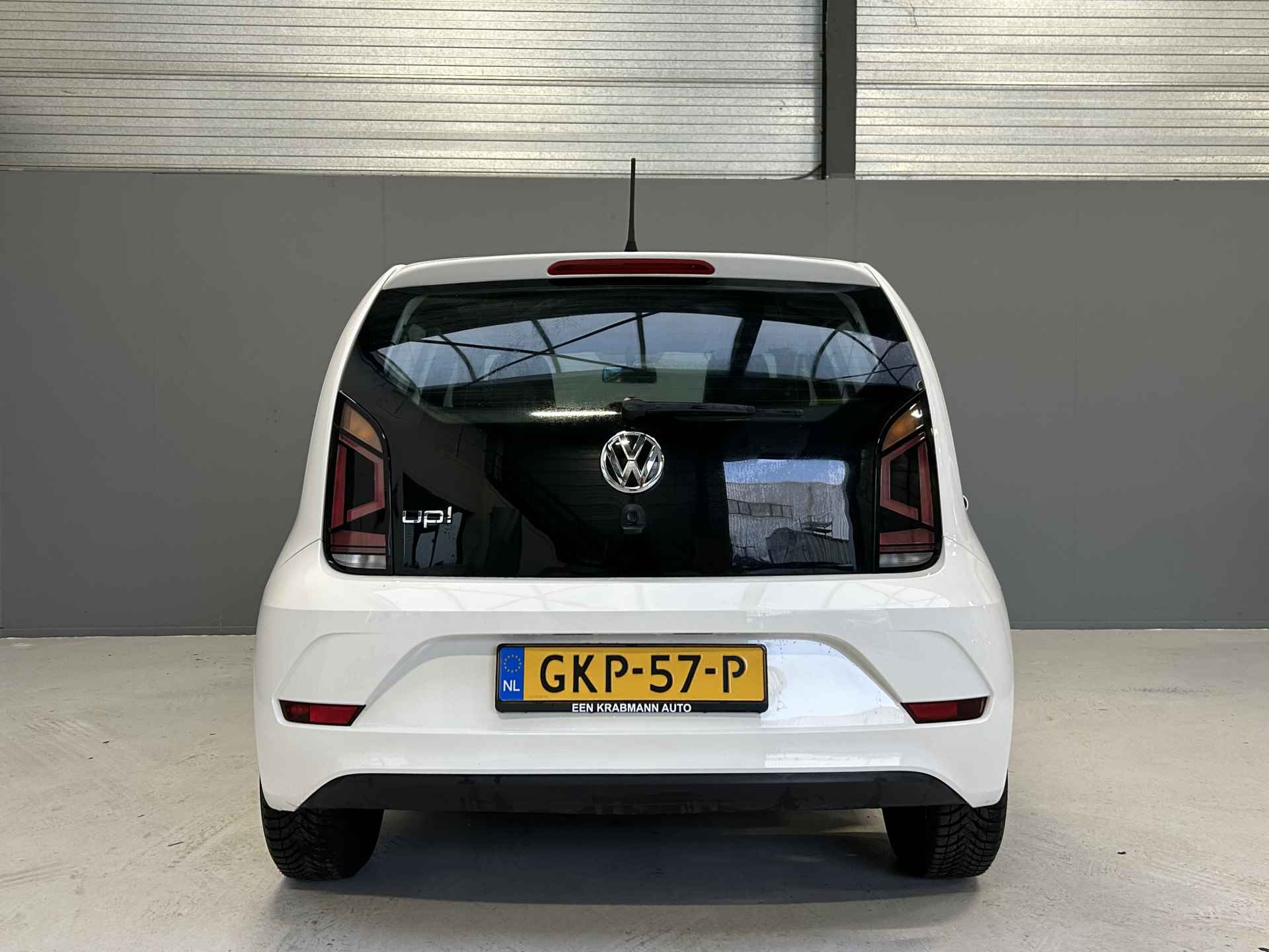 Volkswagen up! 1.0 high up! Rijklaar|Airco|Stoelverwarming|ZwartHemel - 11/25