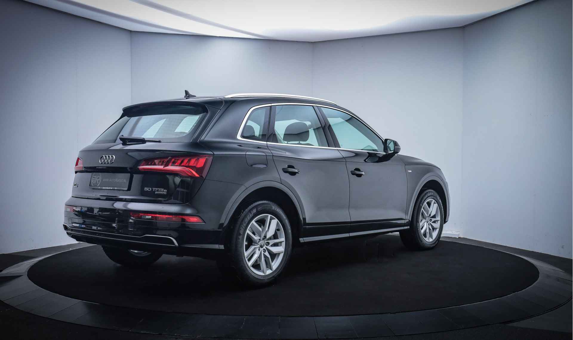 Audi Q5 50TFSIe 252Pk S-LINE Edition FULL LED/VIRTUAL DASH/LEDER/CAMERA/NAVI/STOELVERW./PDC V+A/LMV 18'' - 5/28