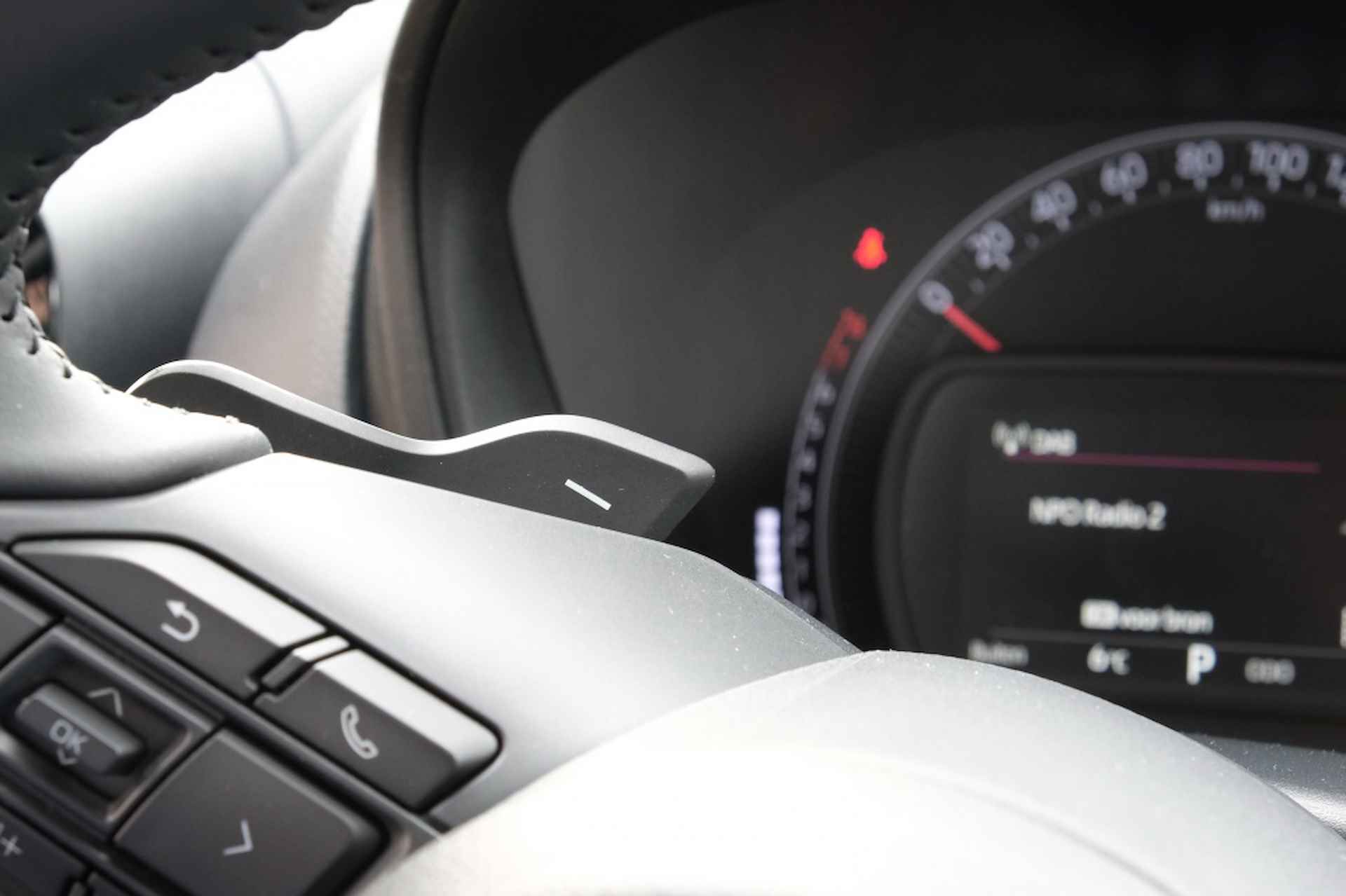 Toyota Aygo X 1.0 VVT-i S-CVT Premium Automaat | Draadloos Apple CarPlay / And - 18/40